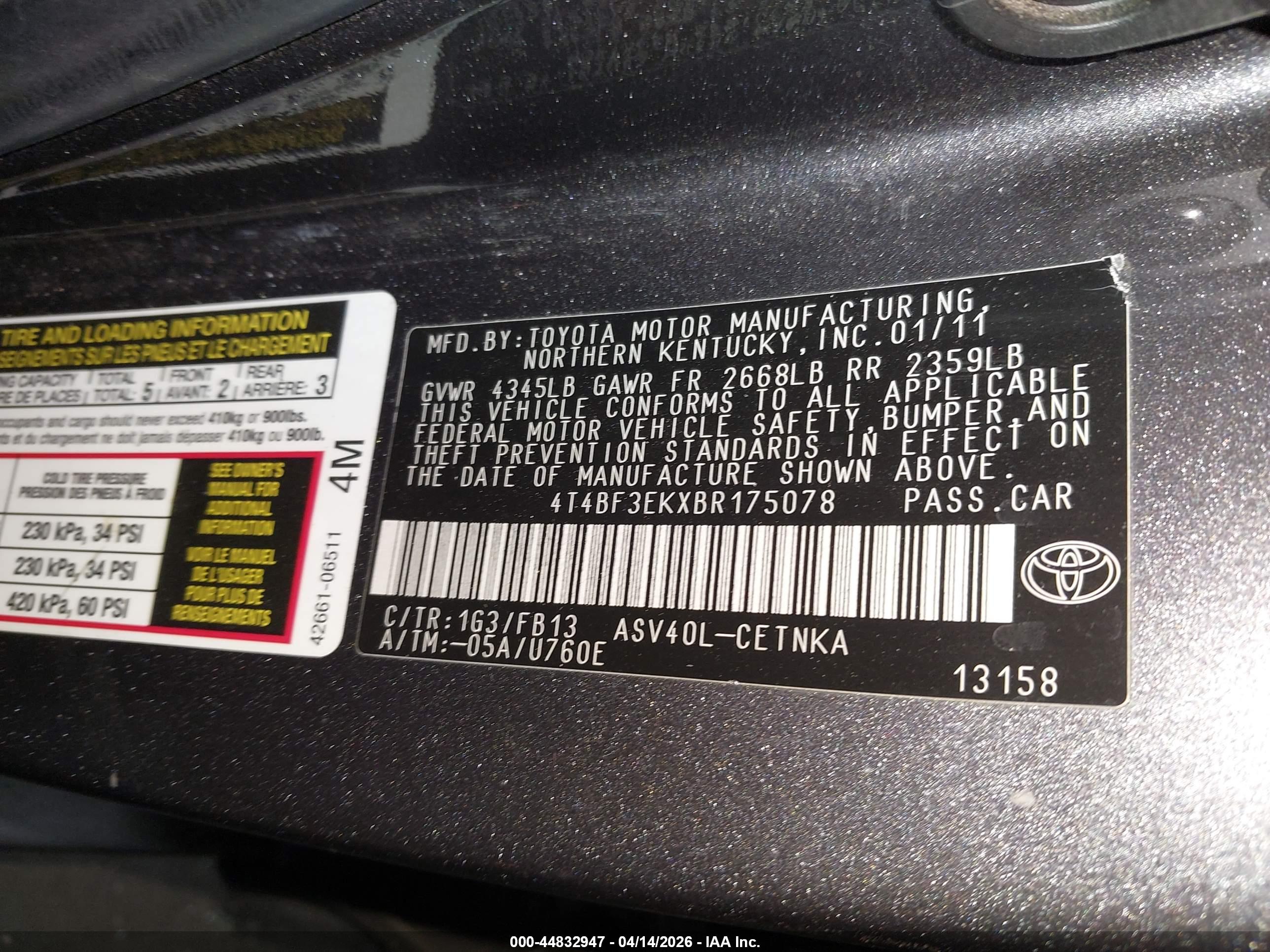 TOYOTA CAMRY image 9