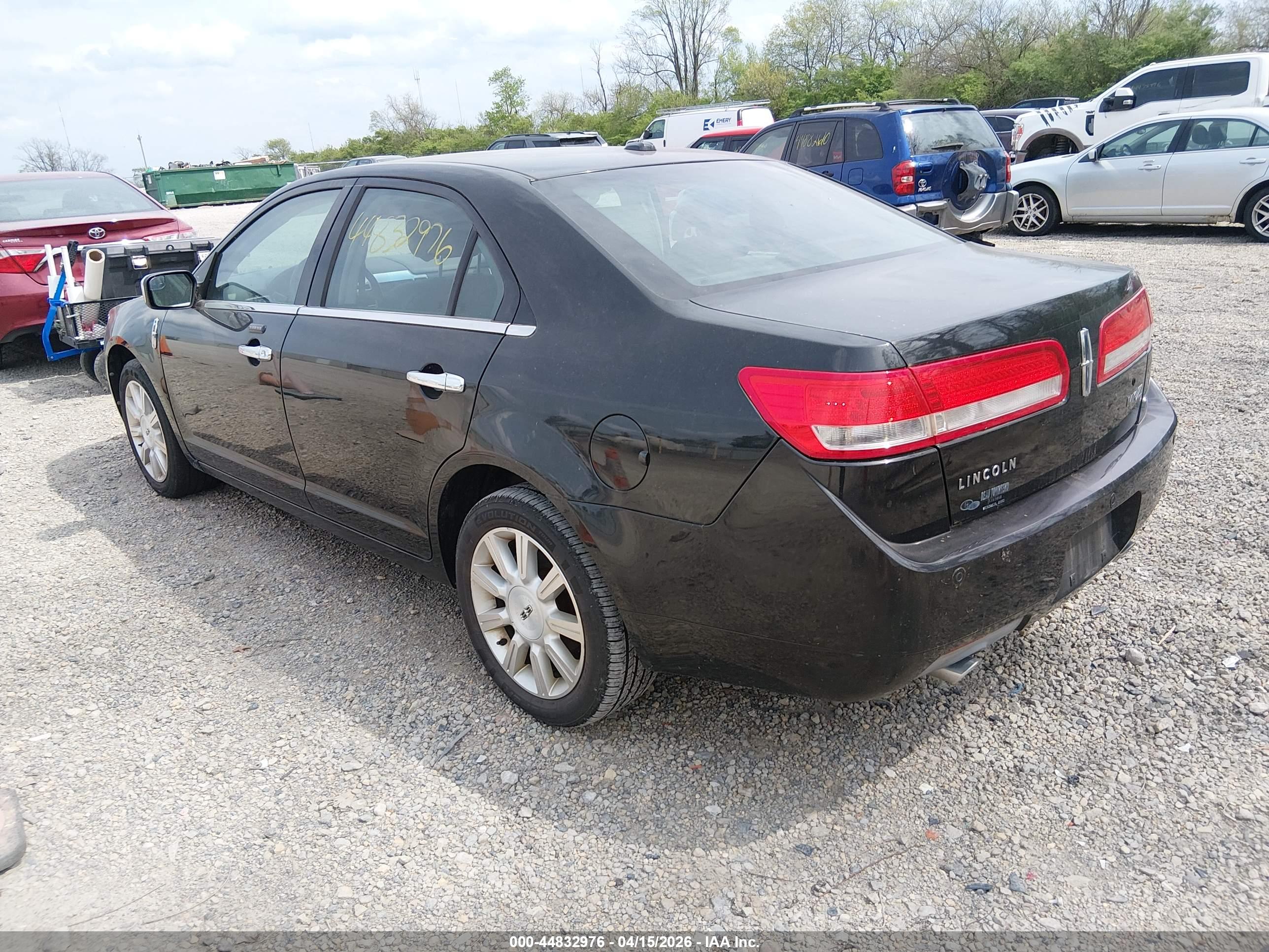 LINCOLN MKZ image 3