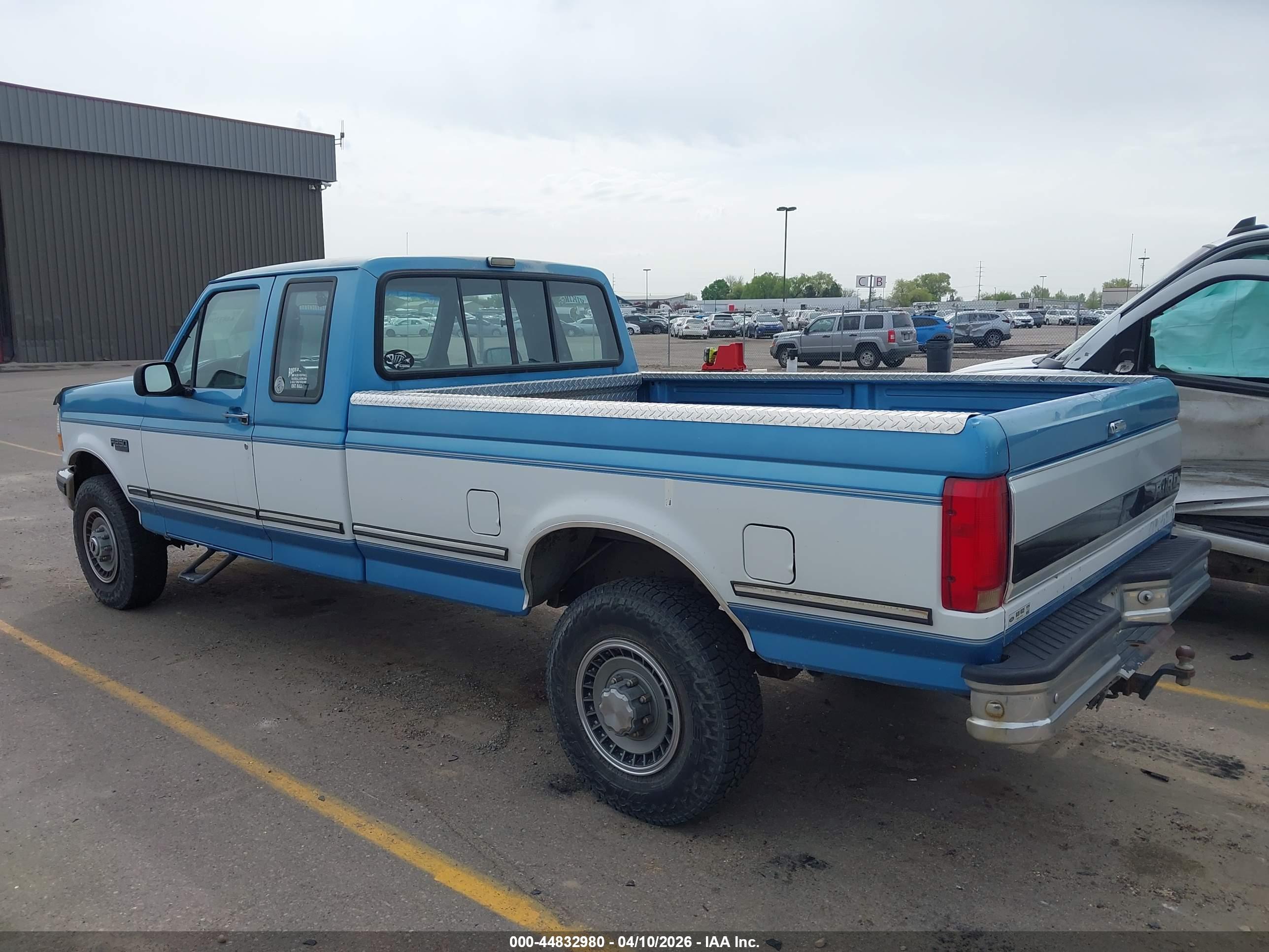FORD F250 image 3