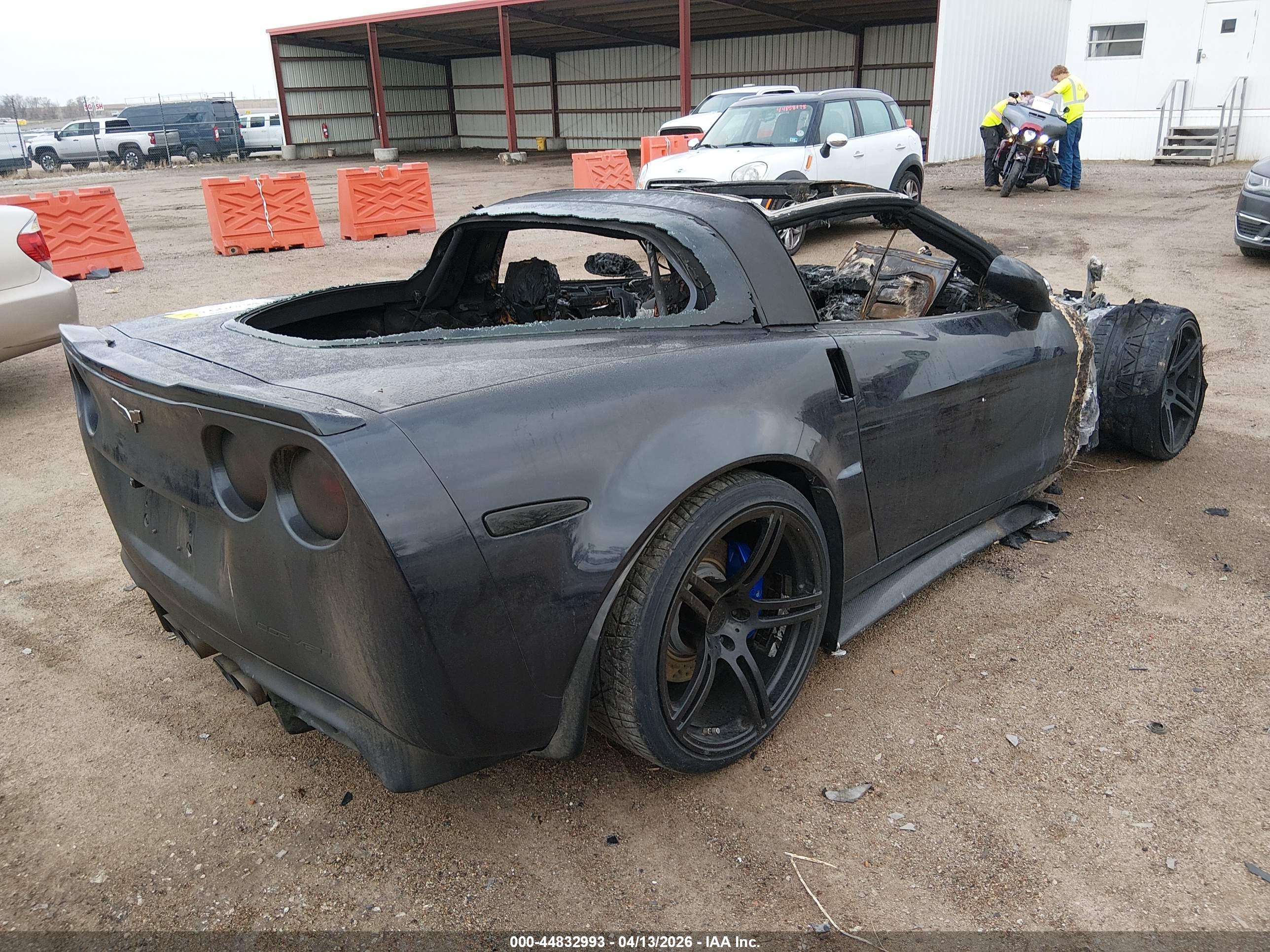 CHEVROLET CORVETTE image 4