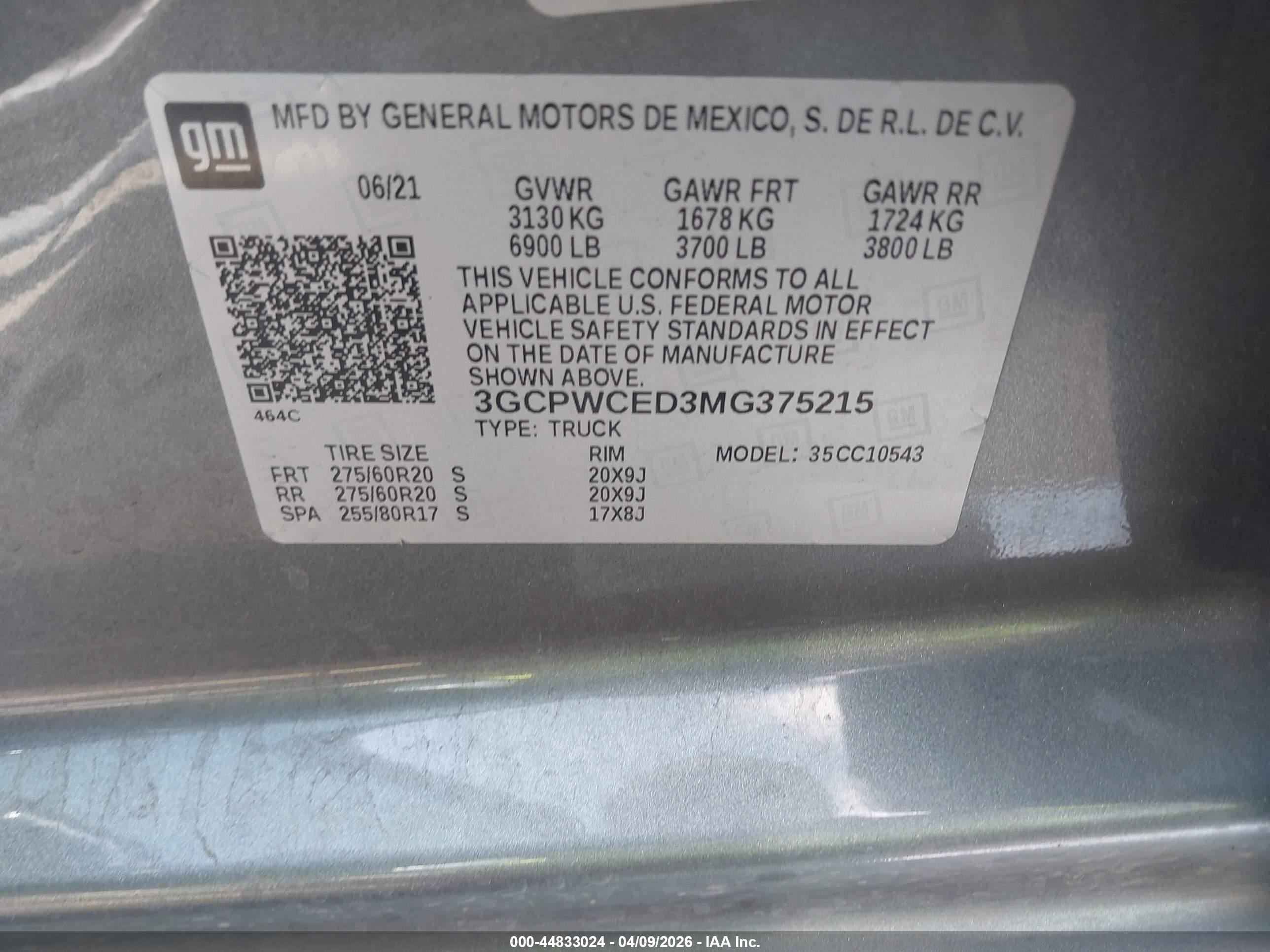 CHEVROLET SILVERADO image 9