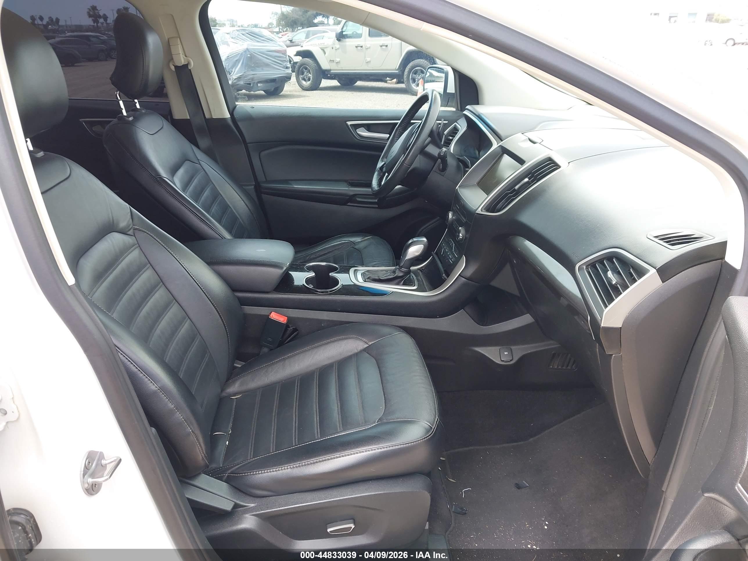 FORD EDGE image 5