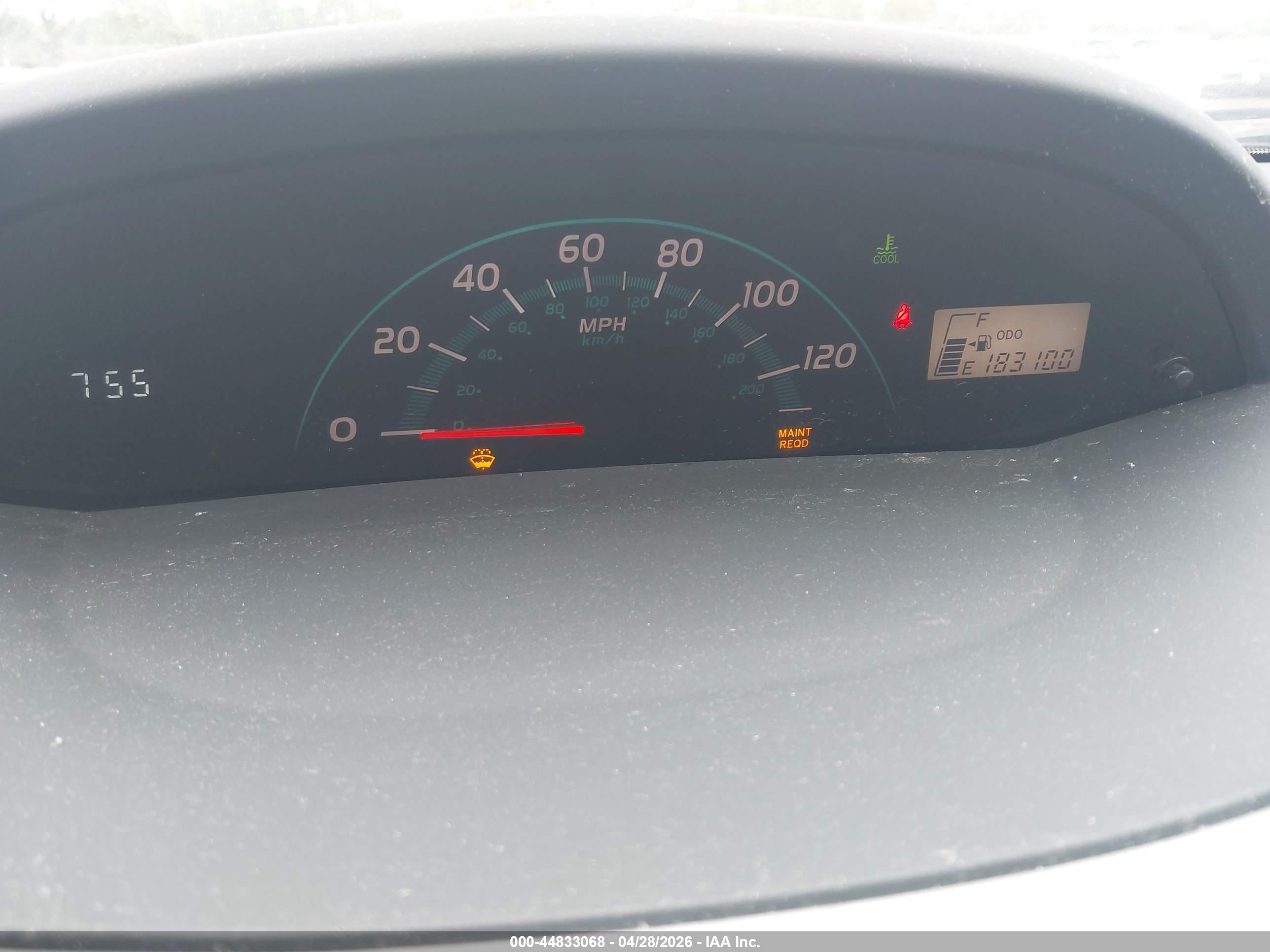 TOYOTA YARIS image 7