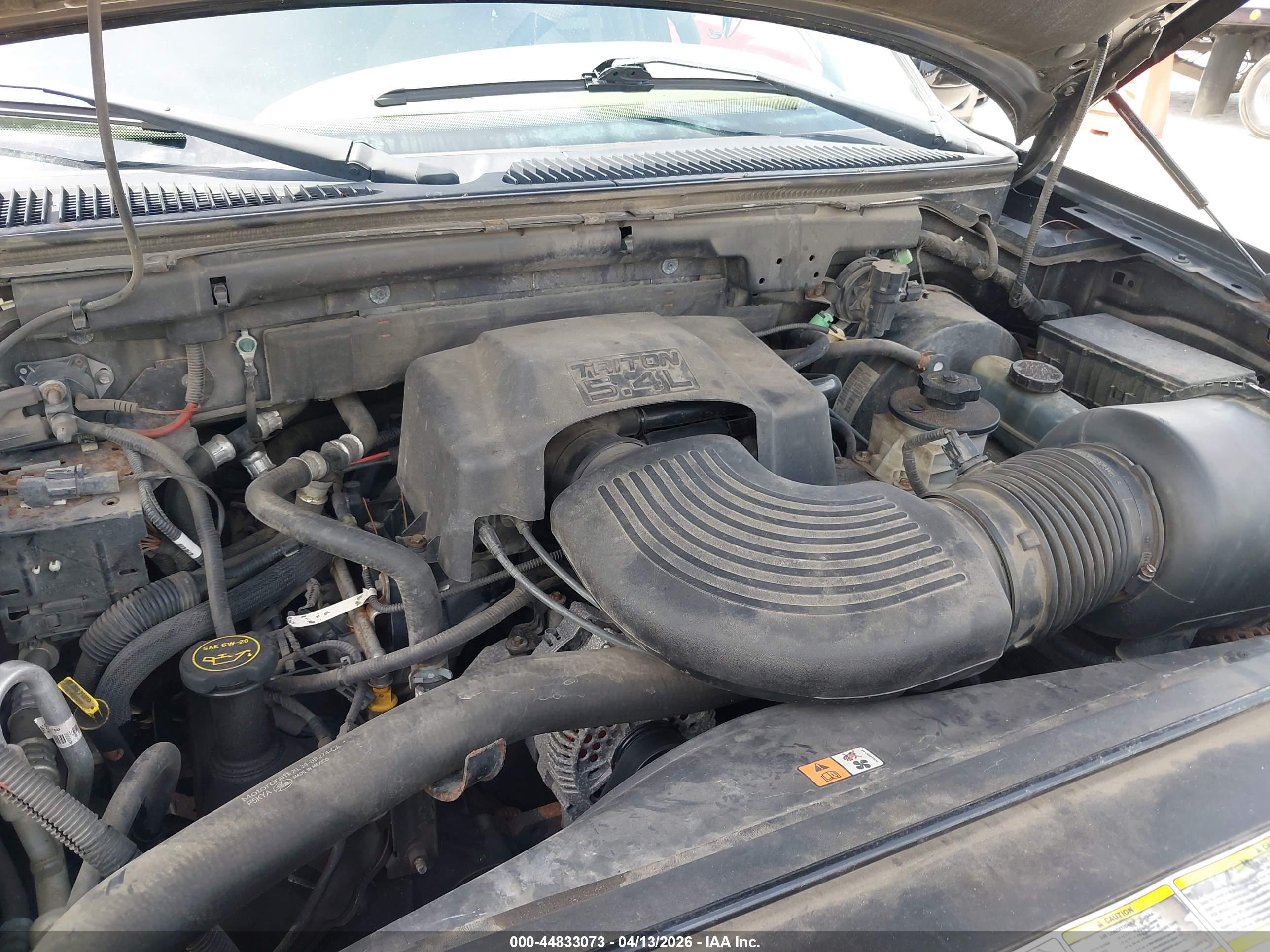 FORD EXPEDITION image 10