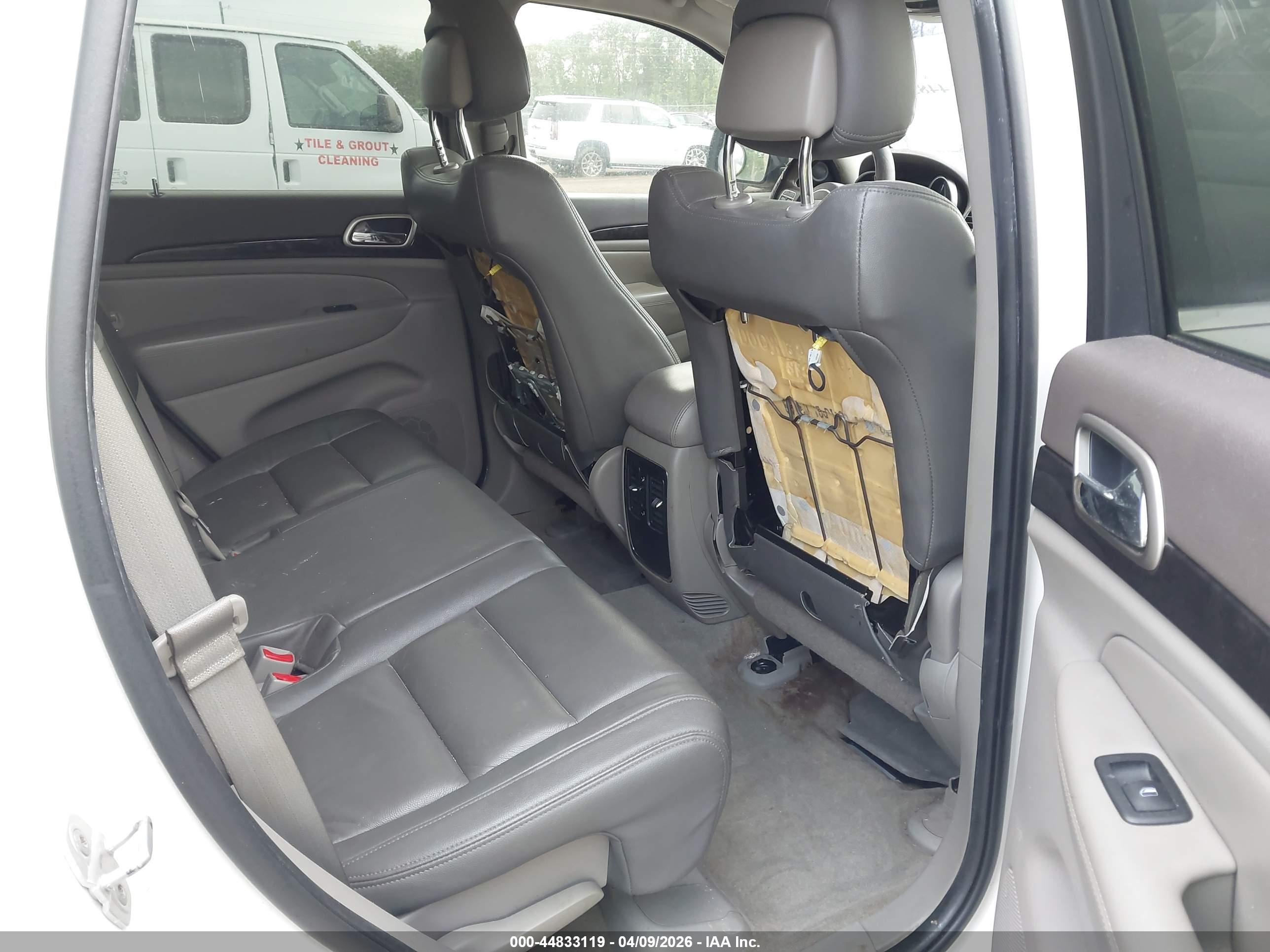 JEEP GRAND image 8