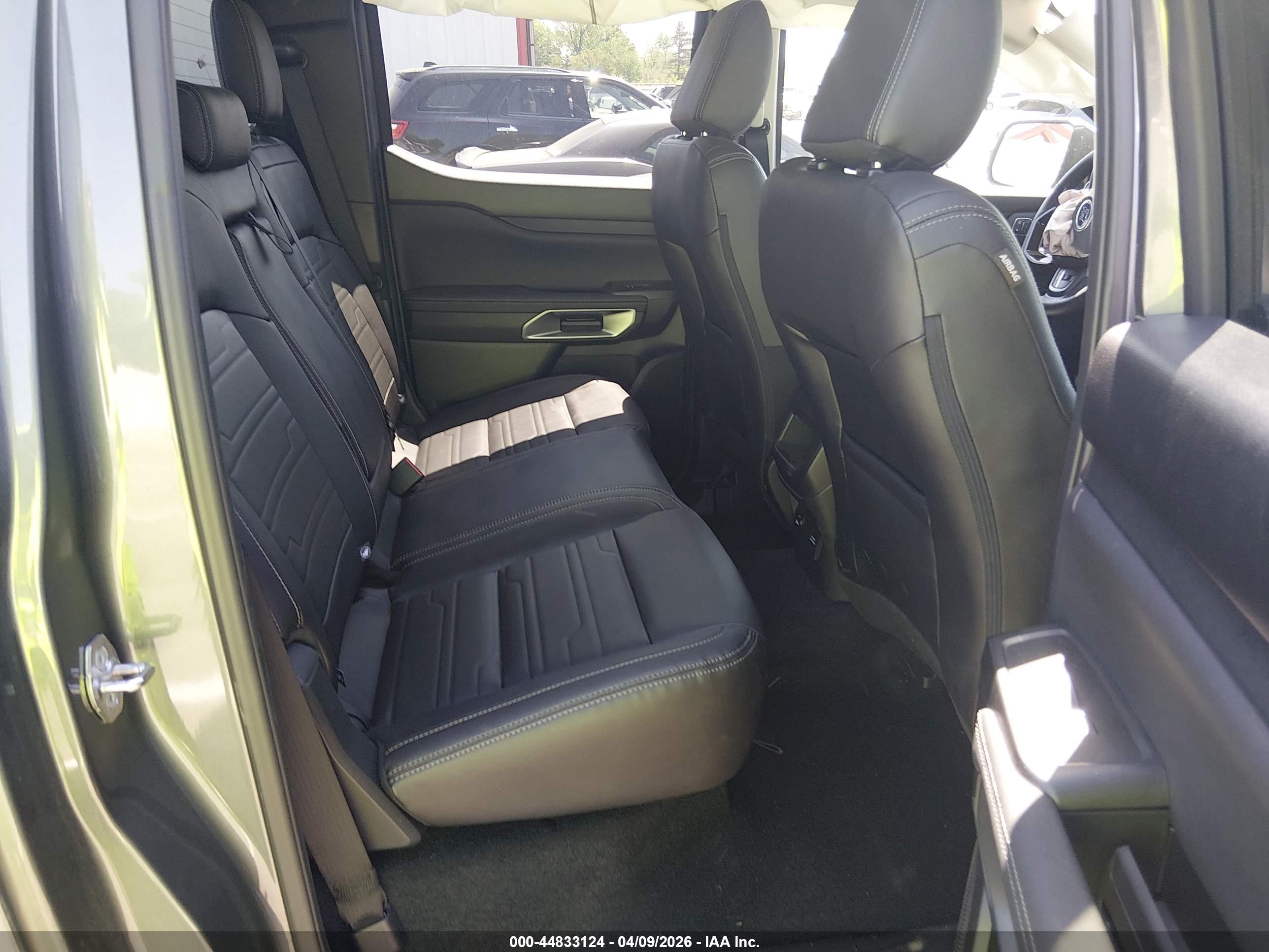 FORD RANGER image 8