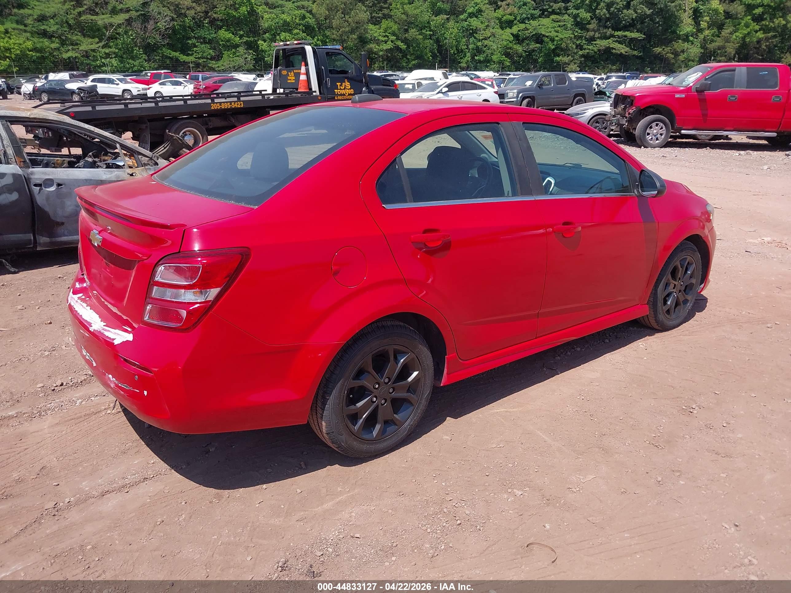 CHEVROLET SONIC image 4