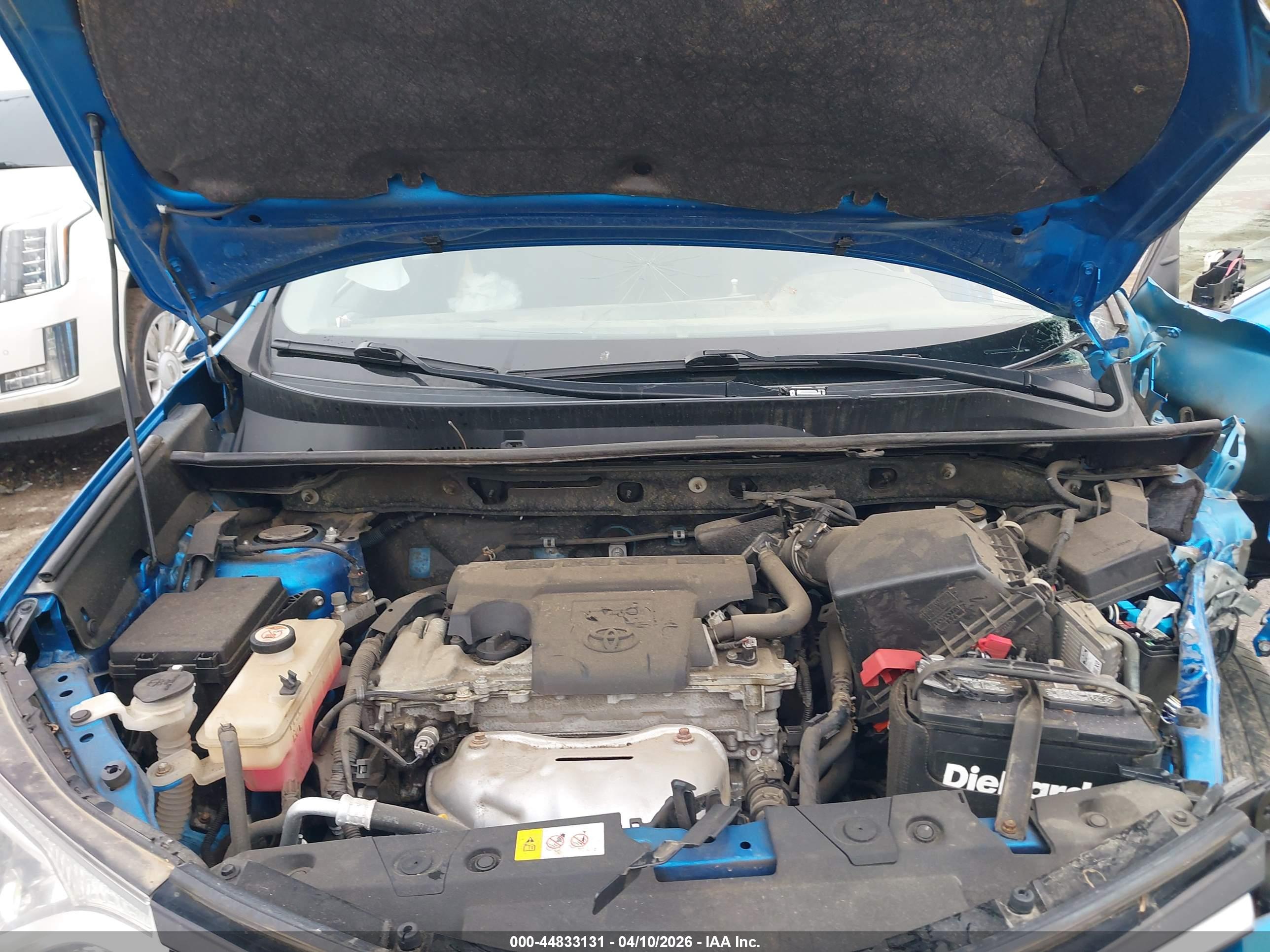TOYOTA RAV4 image 10