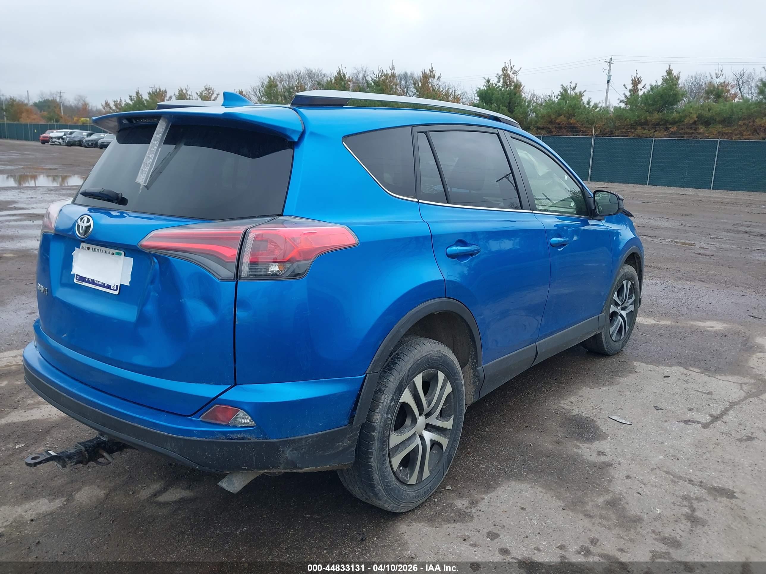 TOYOTA RAV4 image 4