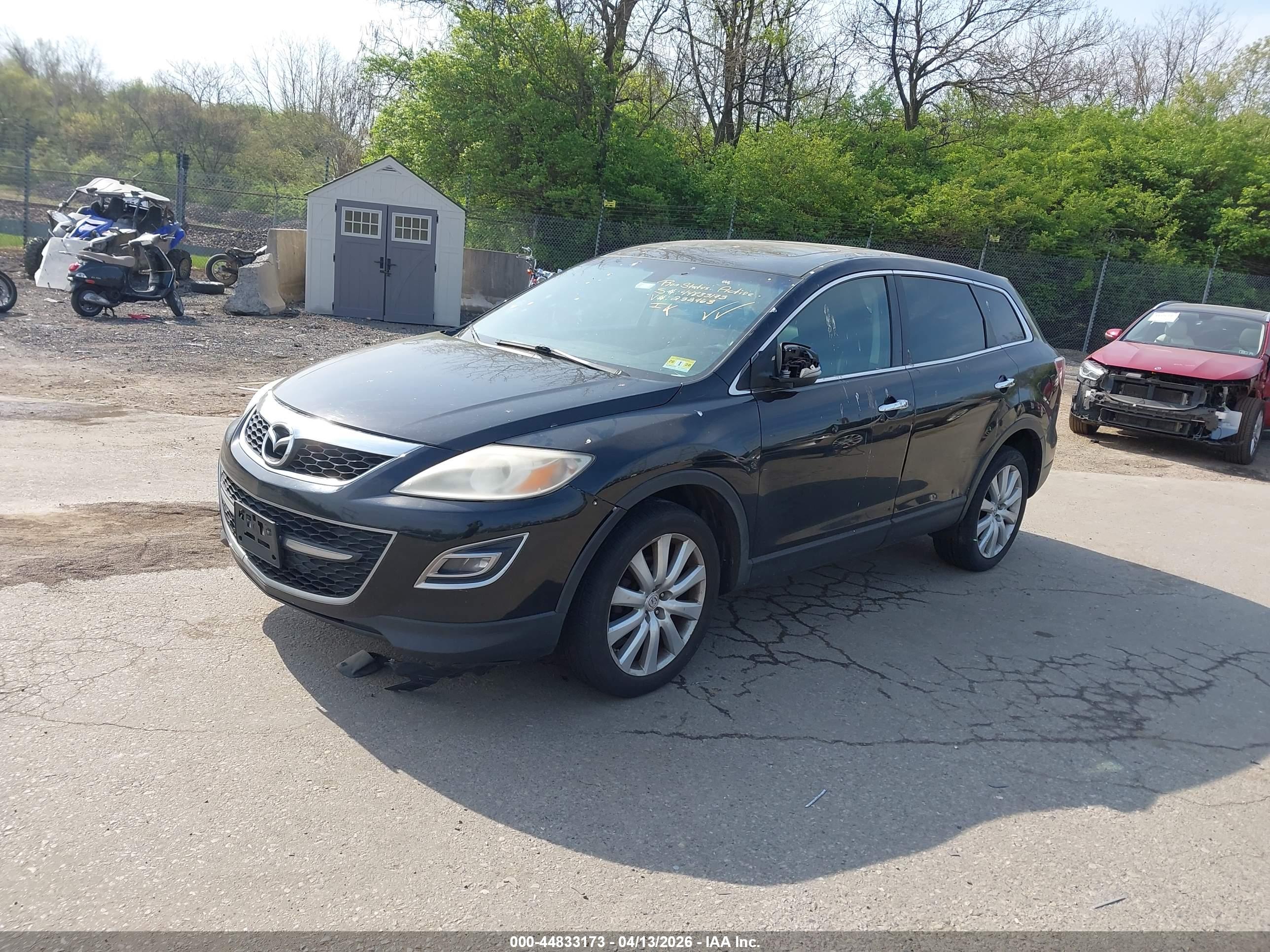 MAZDA CX-9 image 2