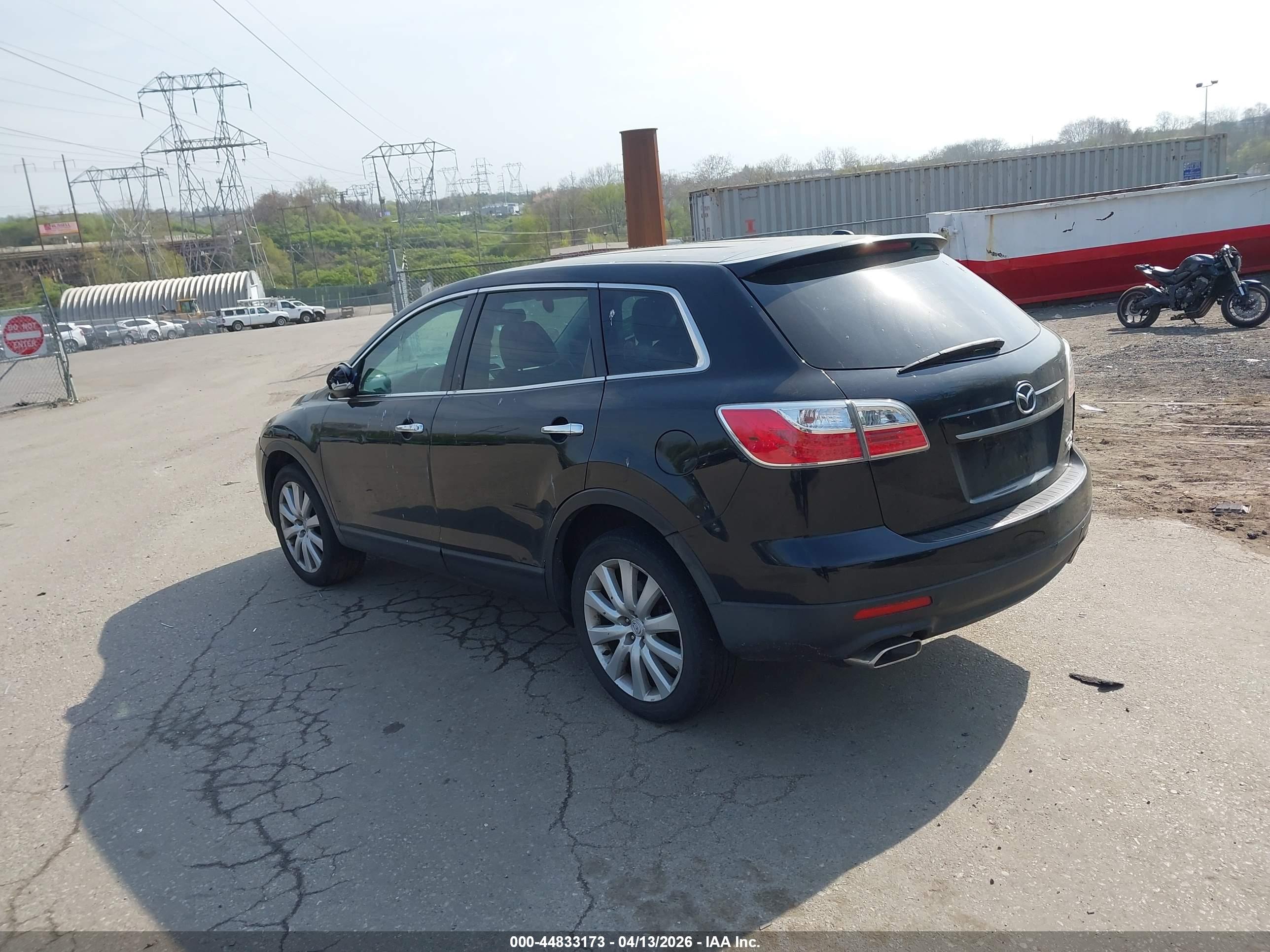 MAZDA CX-9 image 3