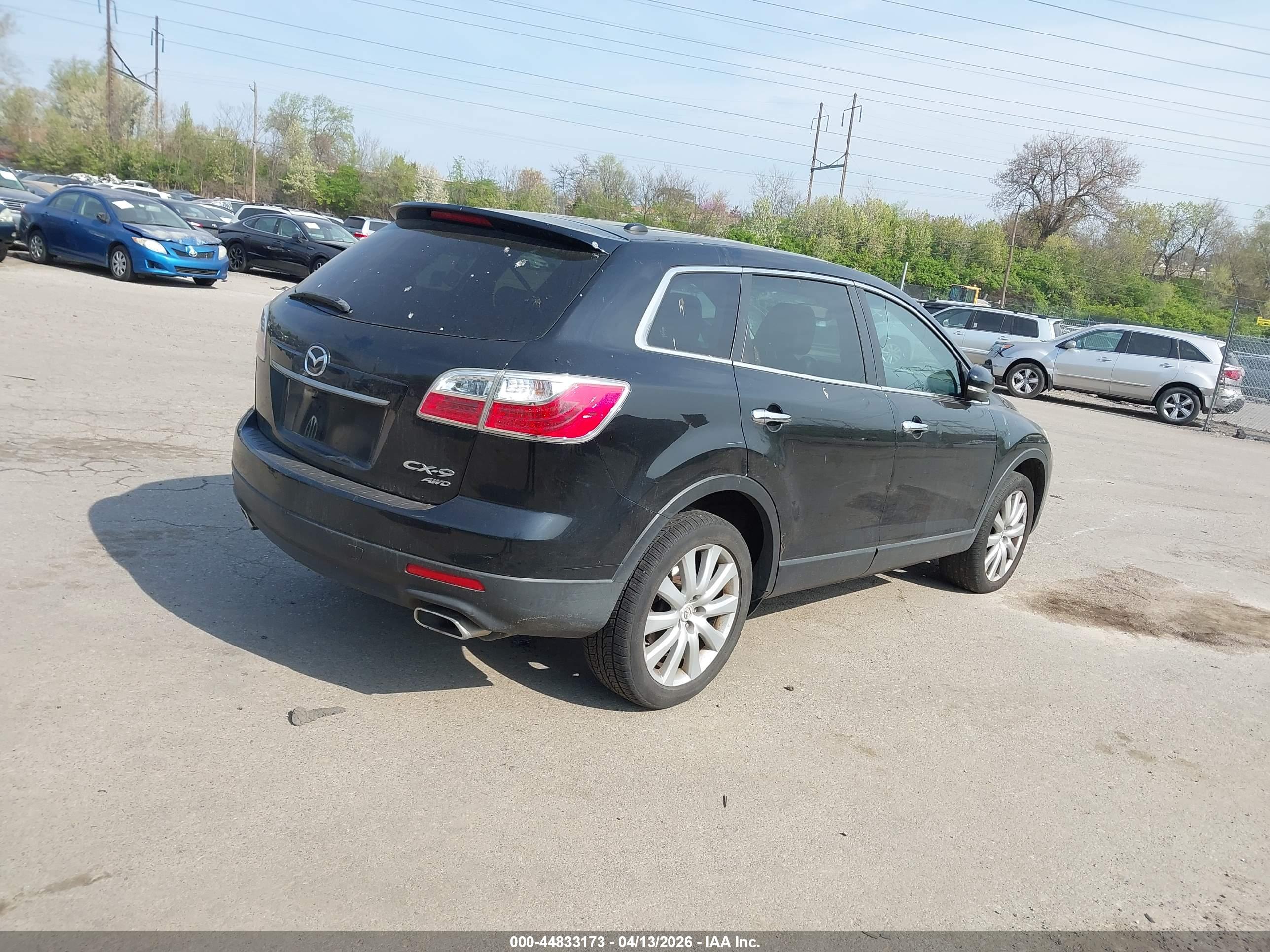 MAZDA CX-9 image 4