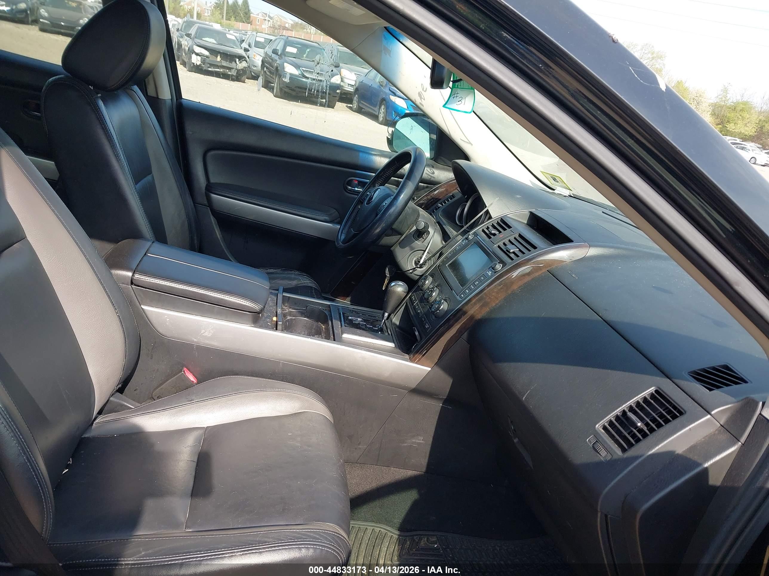 MAZDA CX-9 image 5