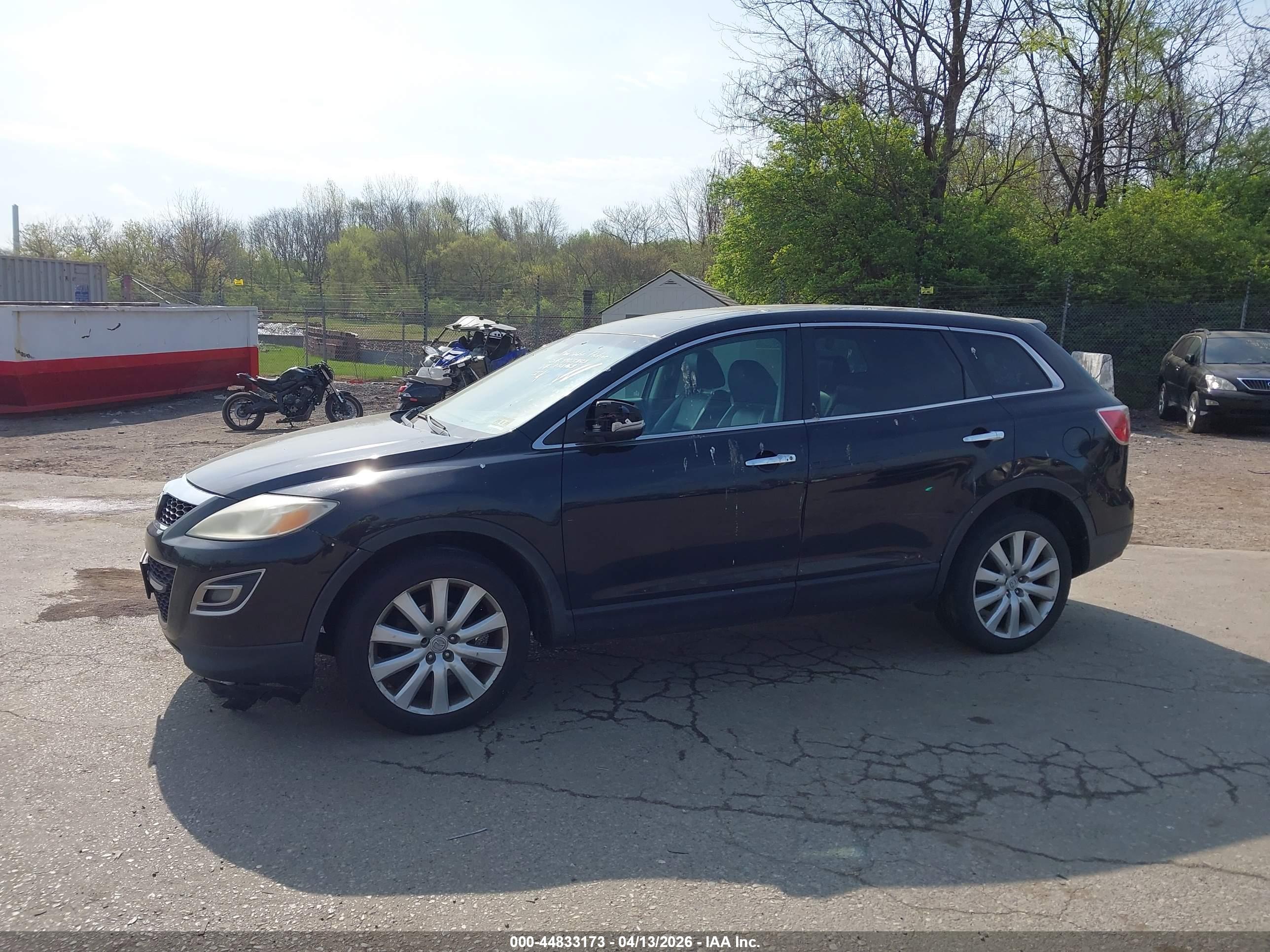 MAZDA CX-9 image 6