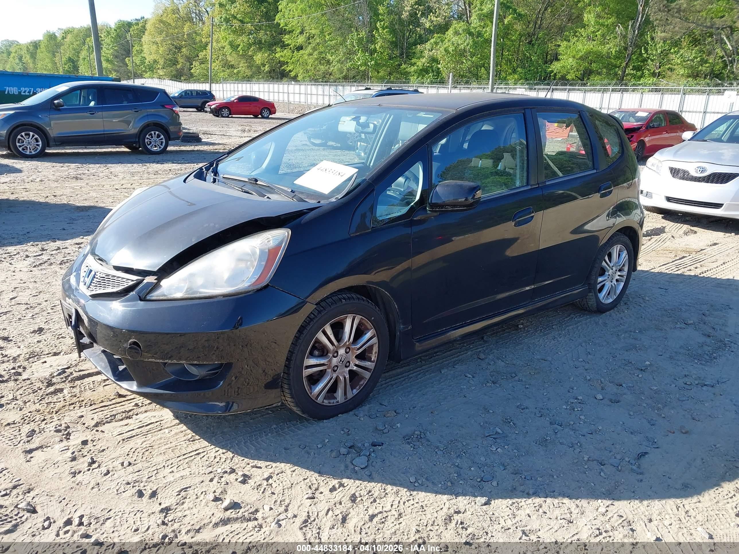 HONDA FIT image 2