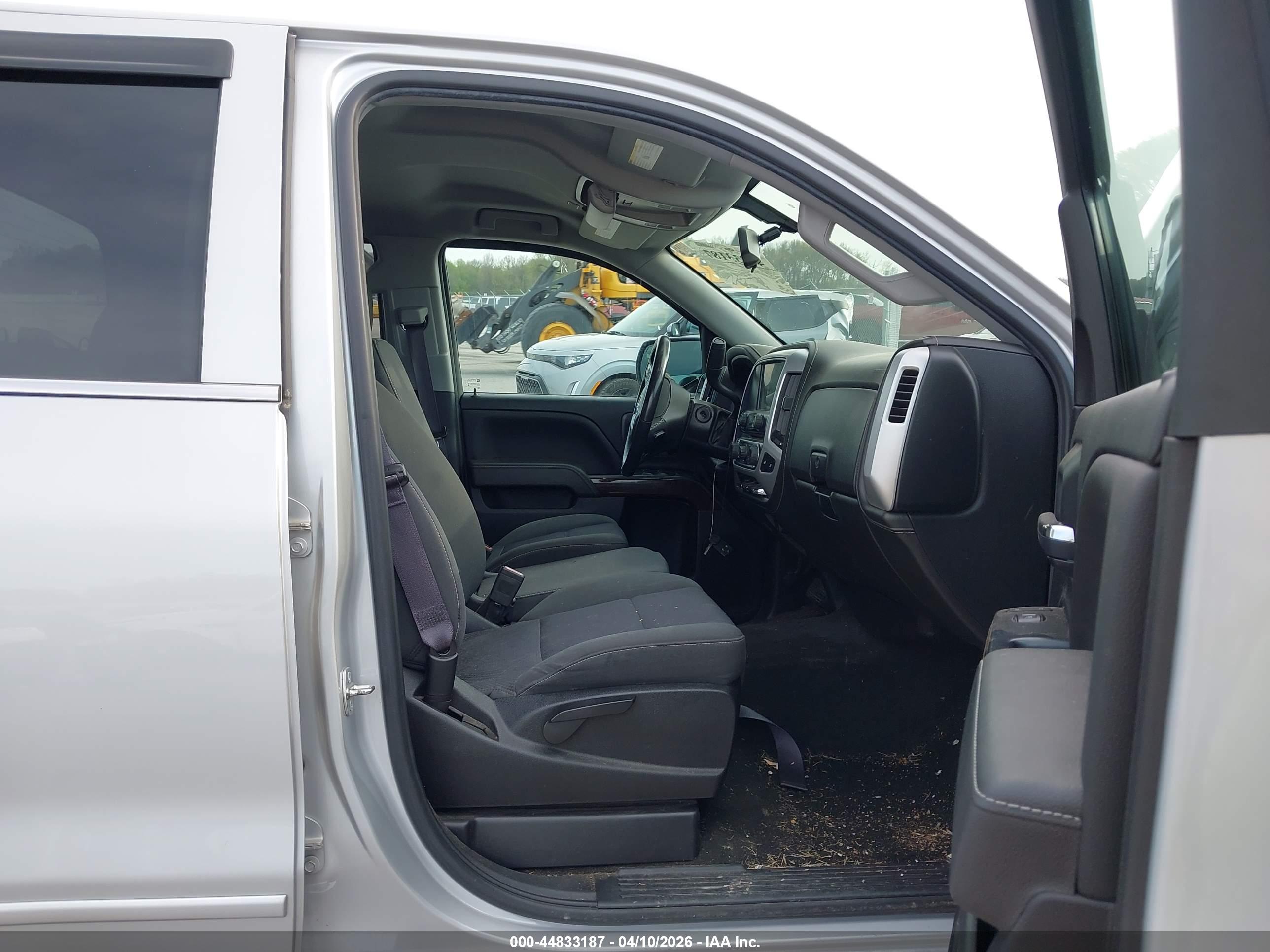 GMC SIERRA image 5