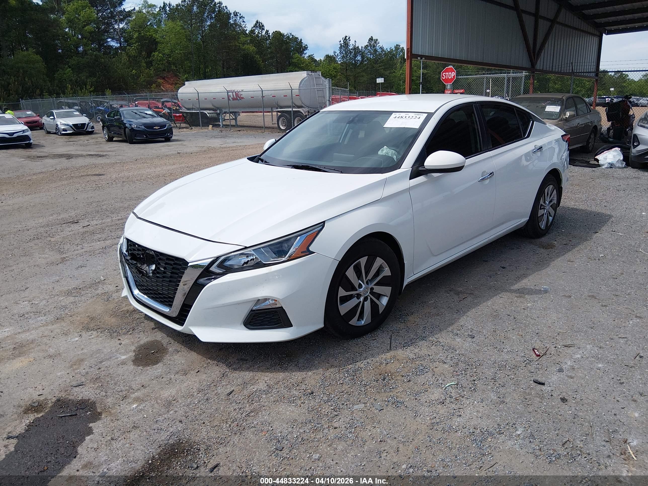 NISSAN ALTIMA image 2