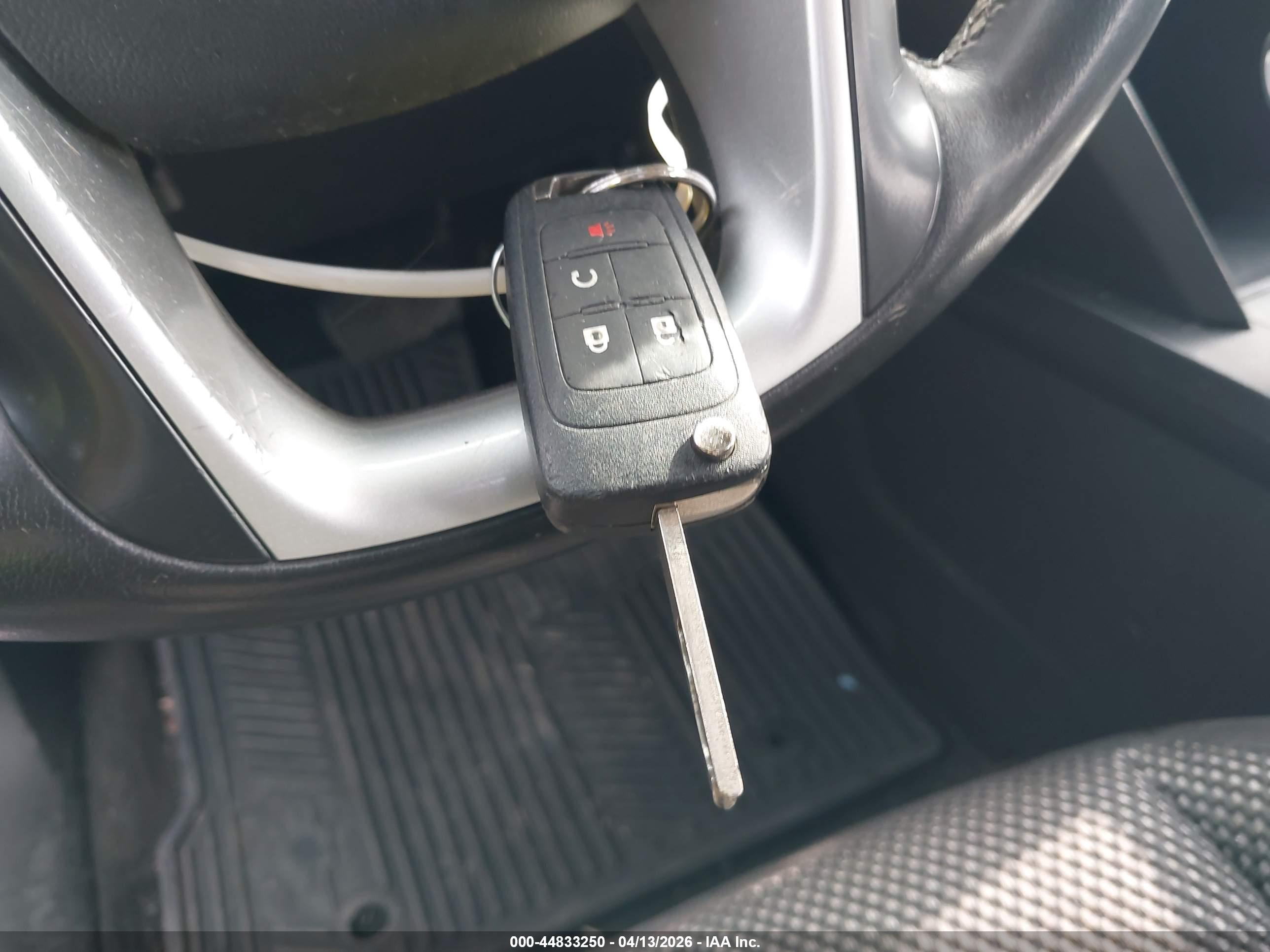 CHEVROLET EQUINOX image 11