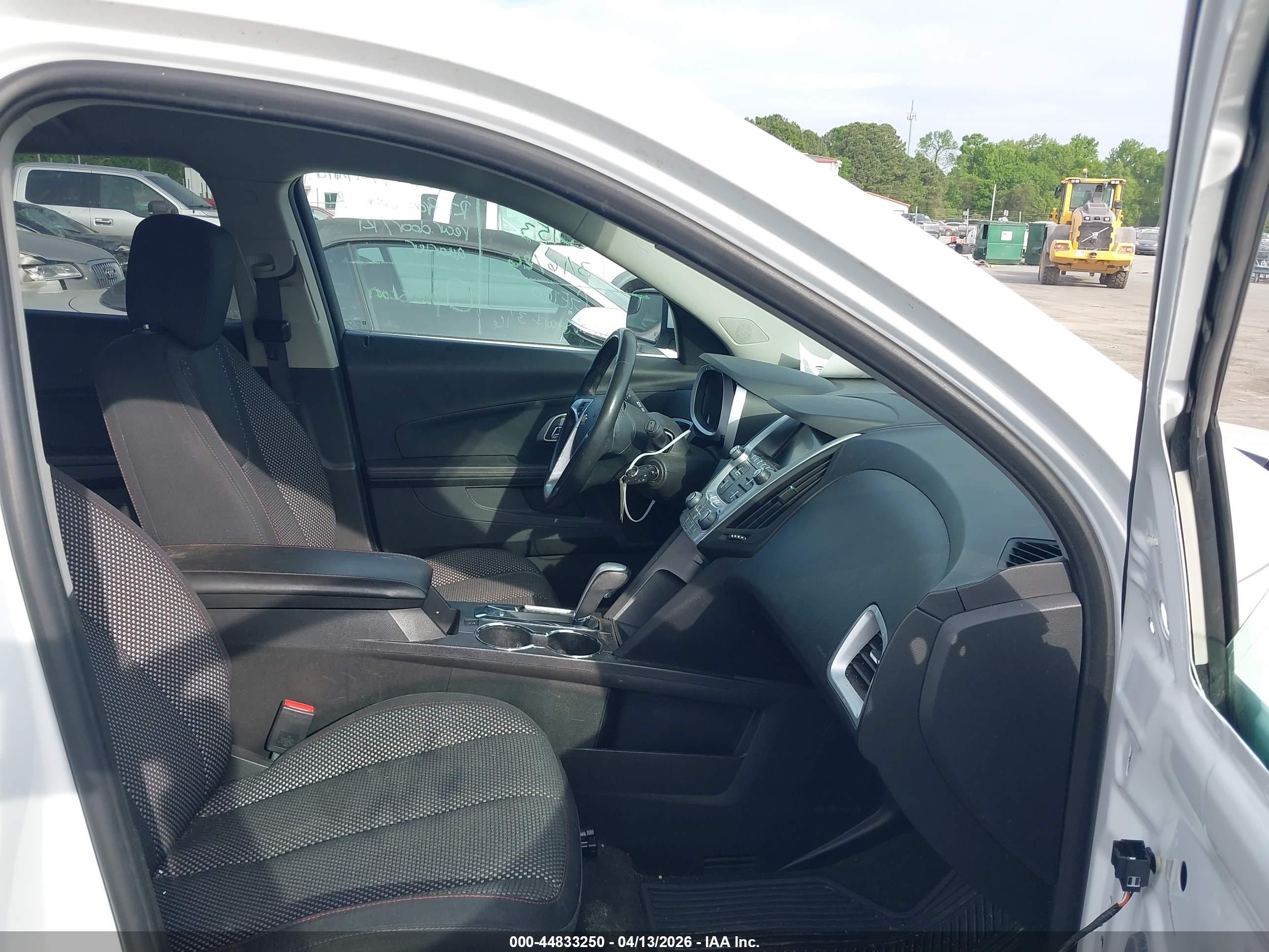 CHEVROLET EQUINOX image 5