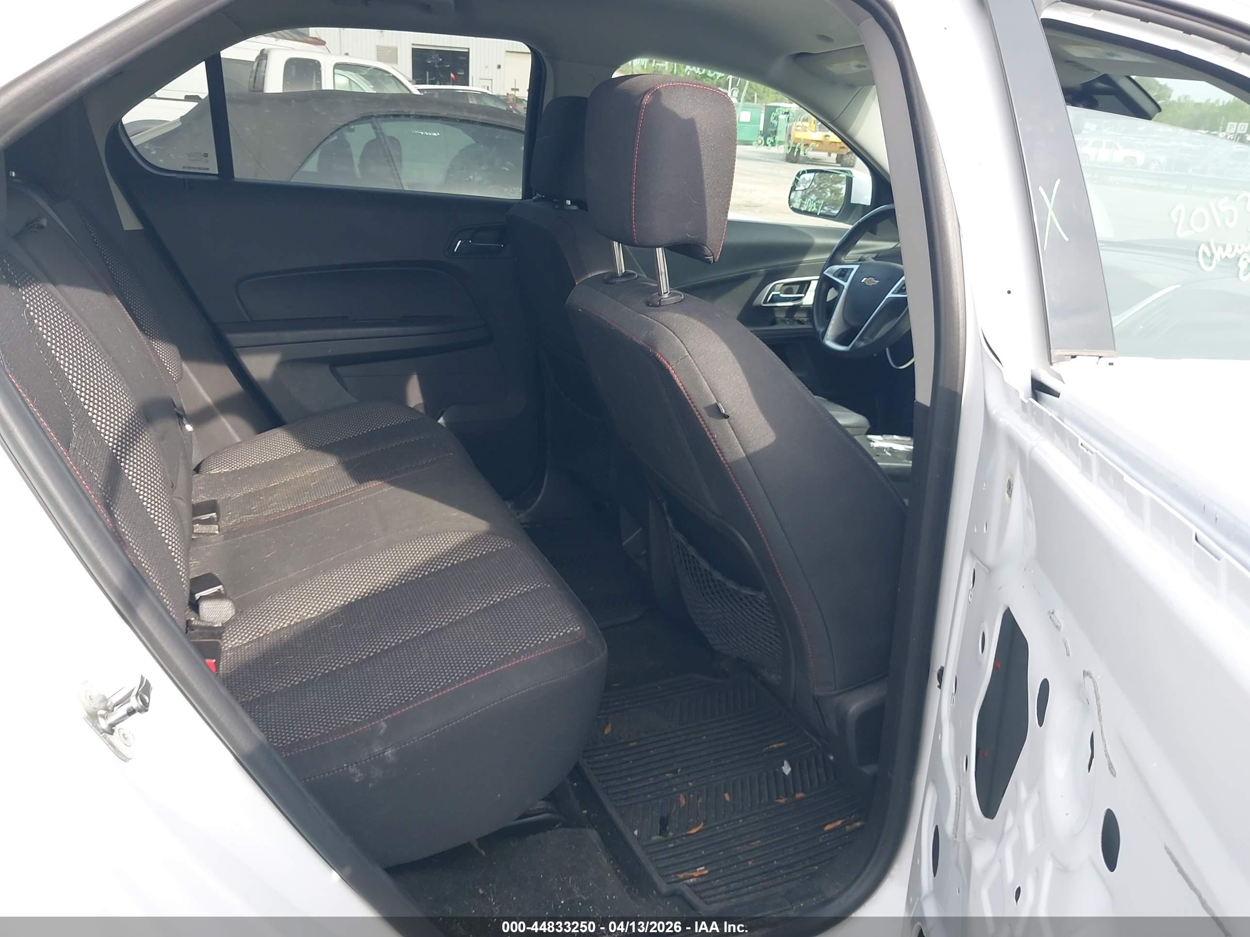 CHEVROLET EQUINOX image 8