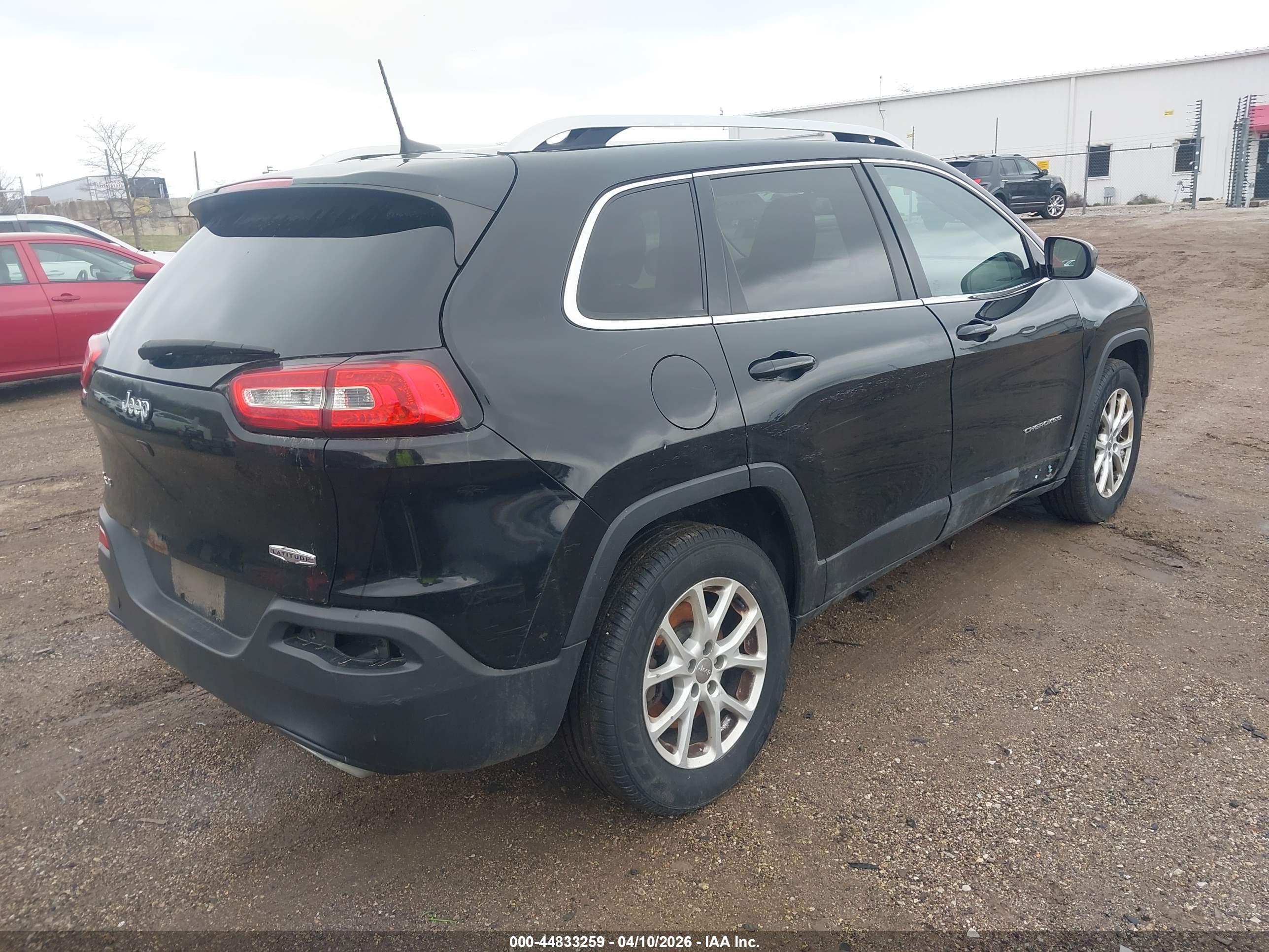 JEEP CHEROKEE image 4