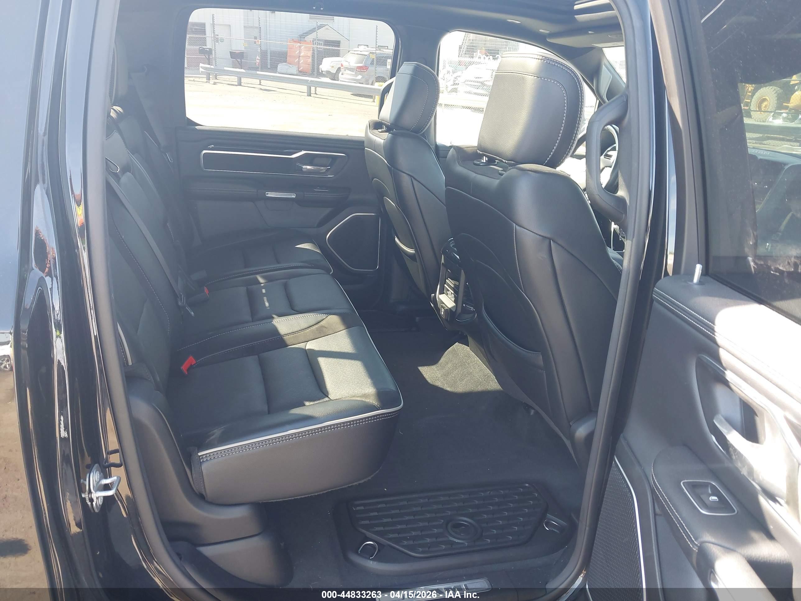 RAM 1500 image 8