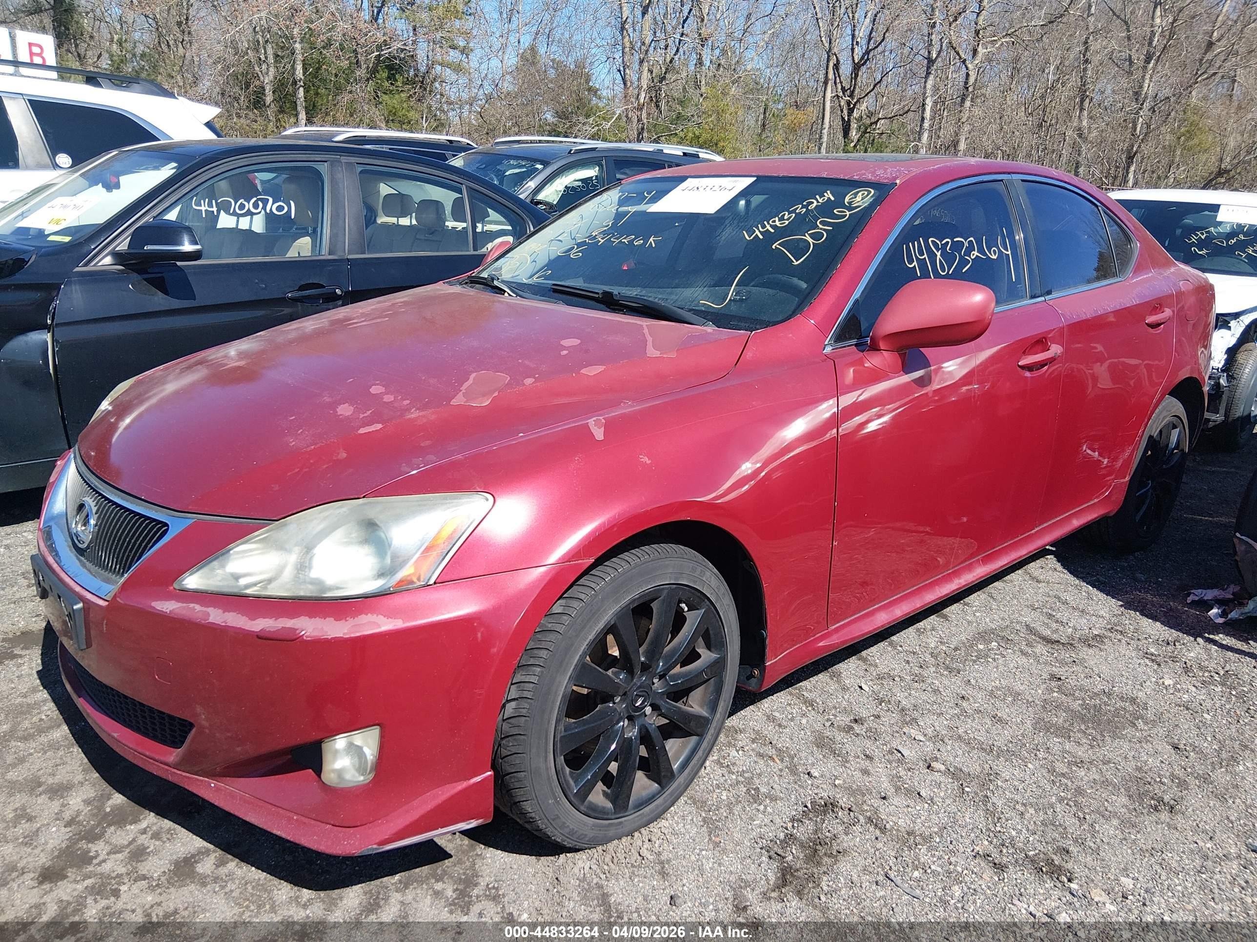 LEXUS IS image 2