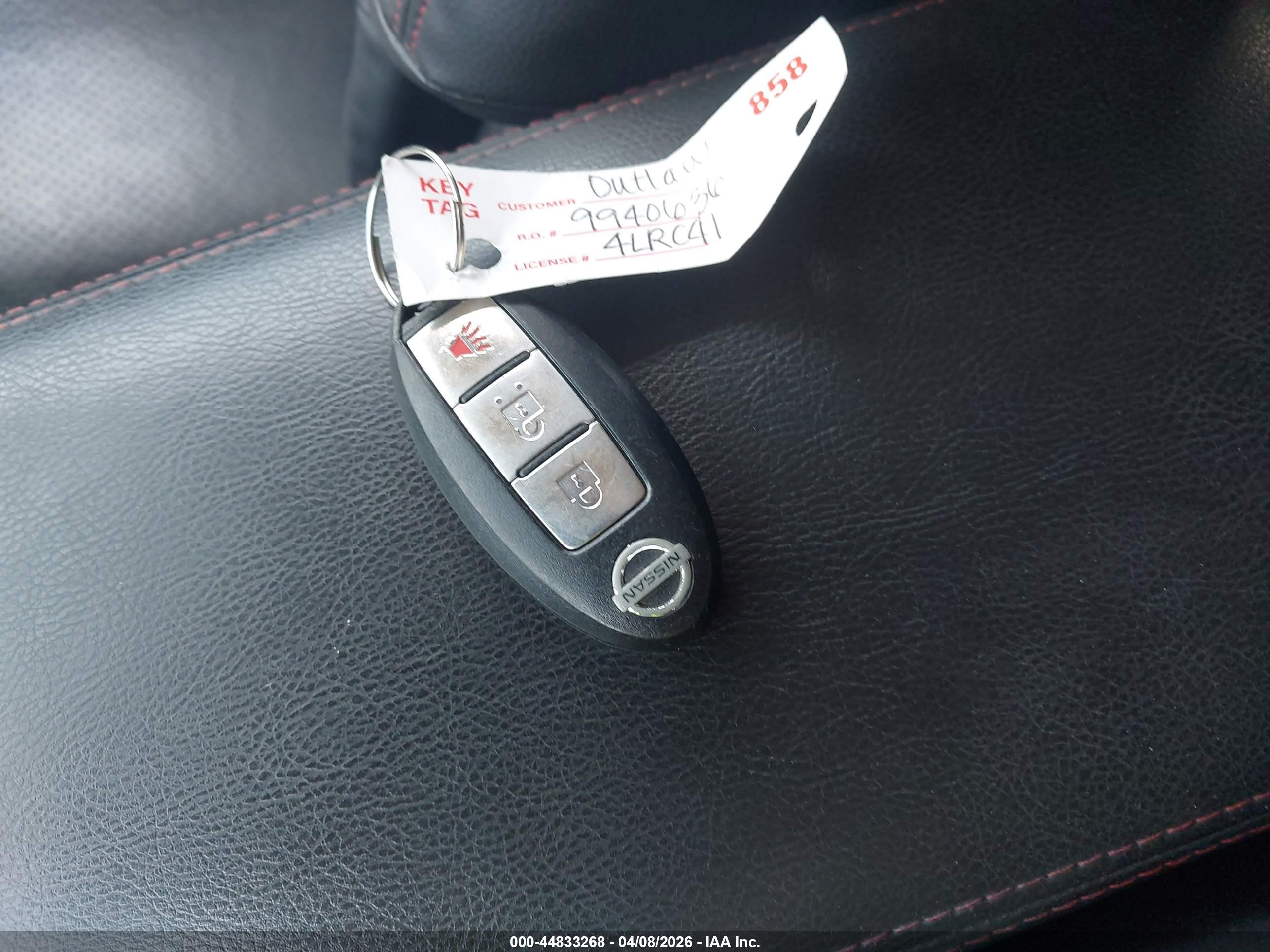 NISSAN ROGUE image 11
