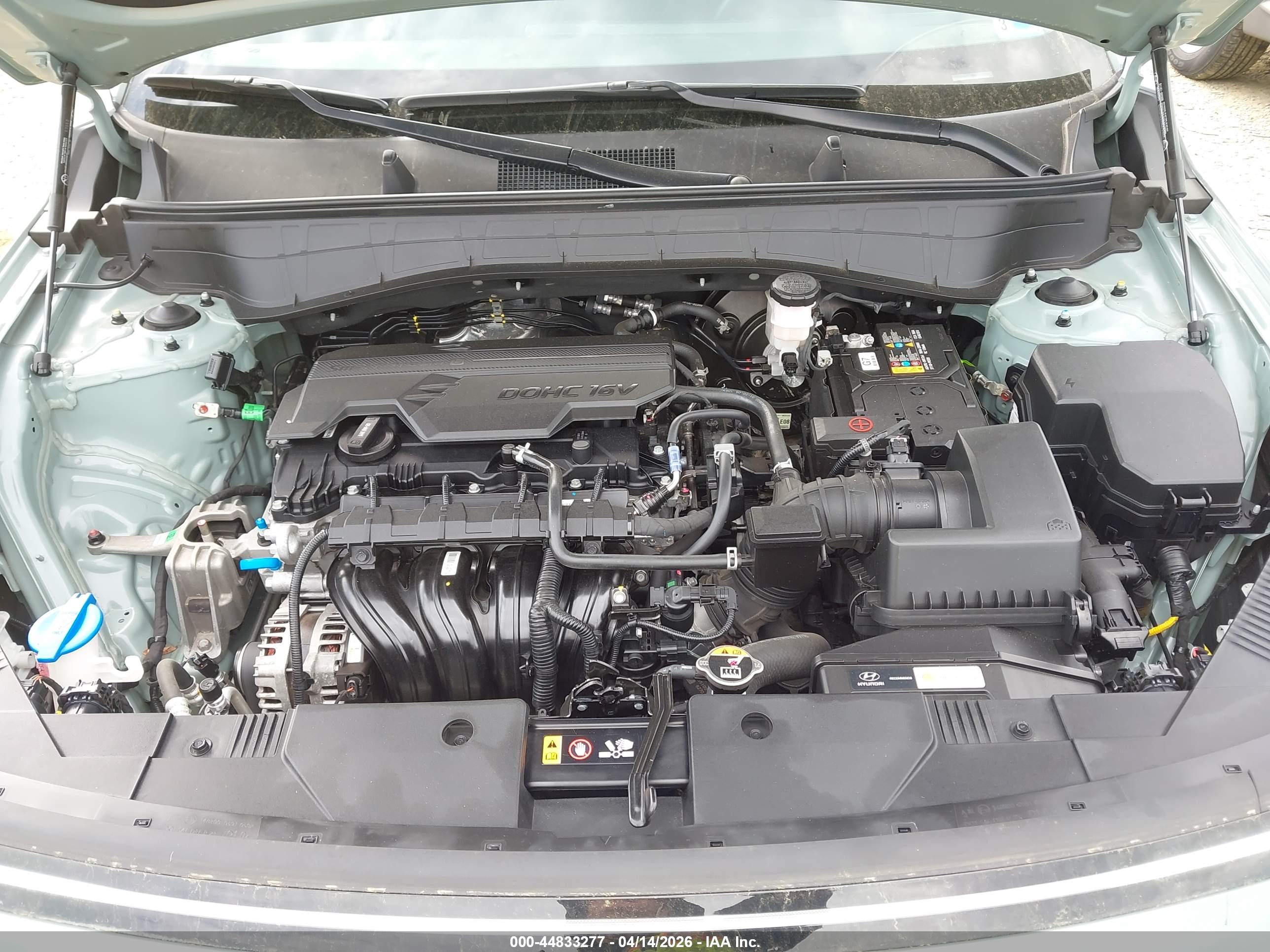 HYUNDAI KONA image 10
