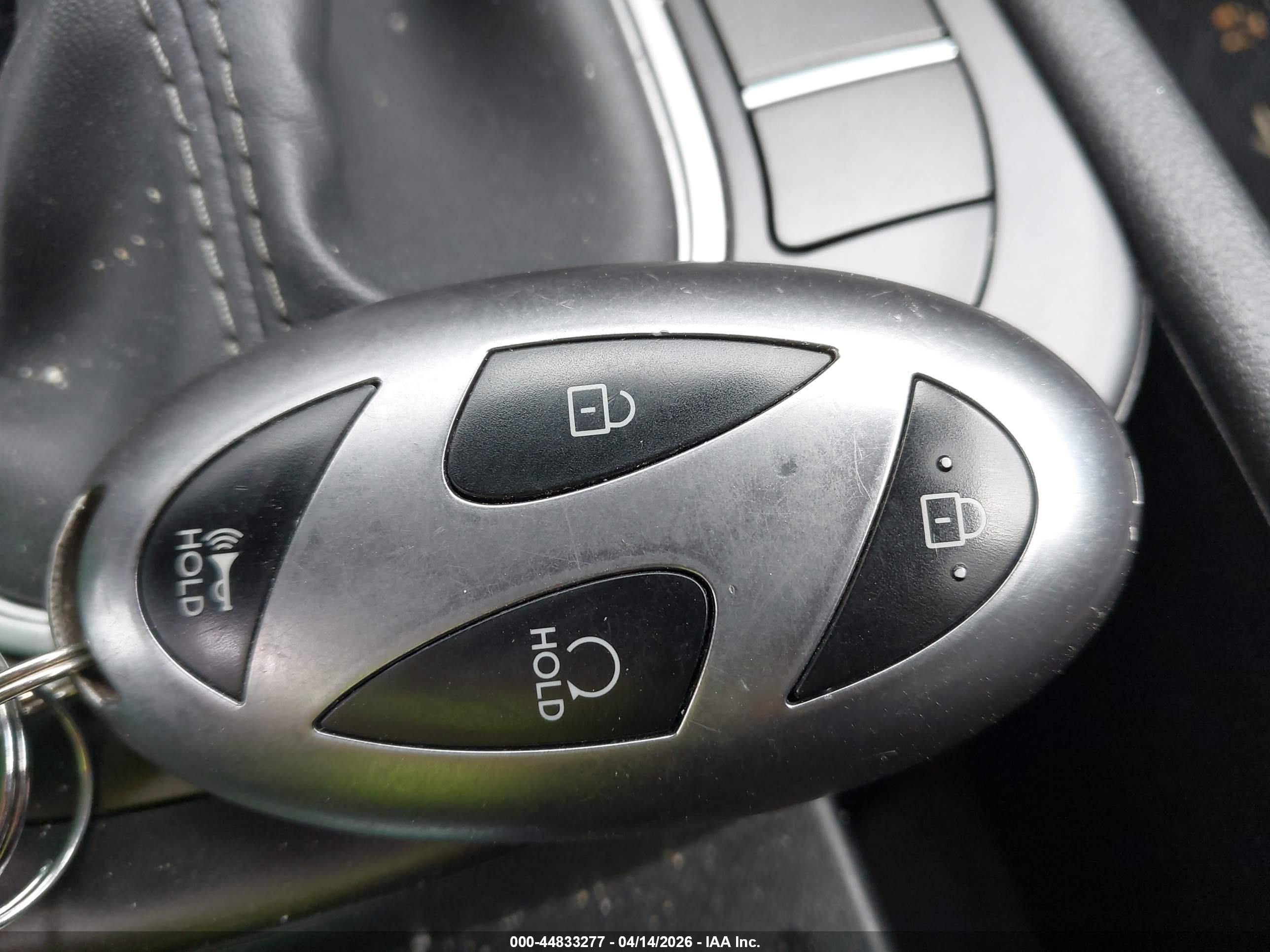 HYUNDAI KONA image 11