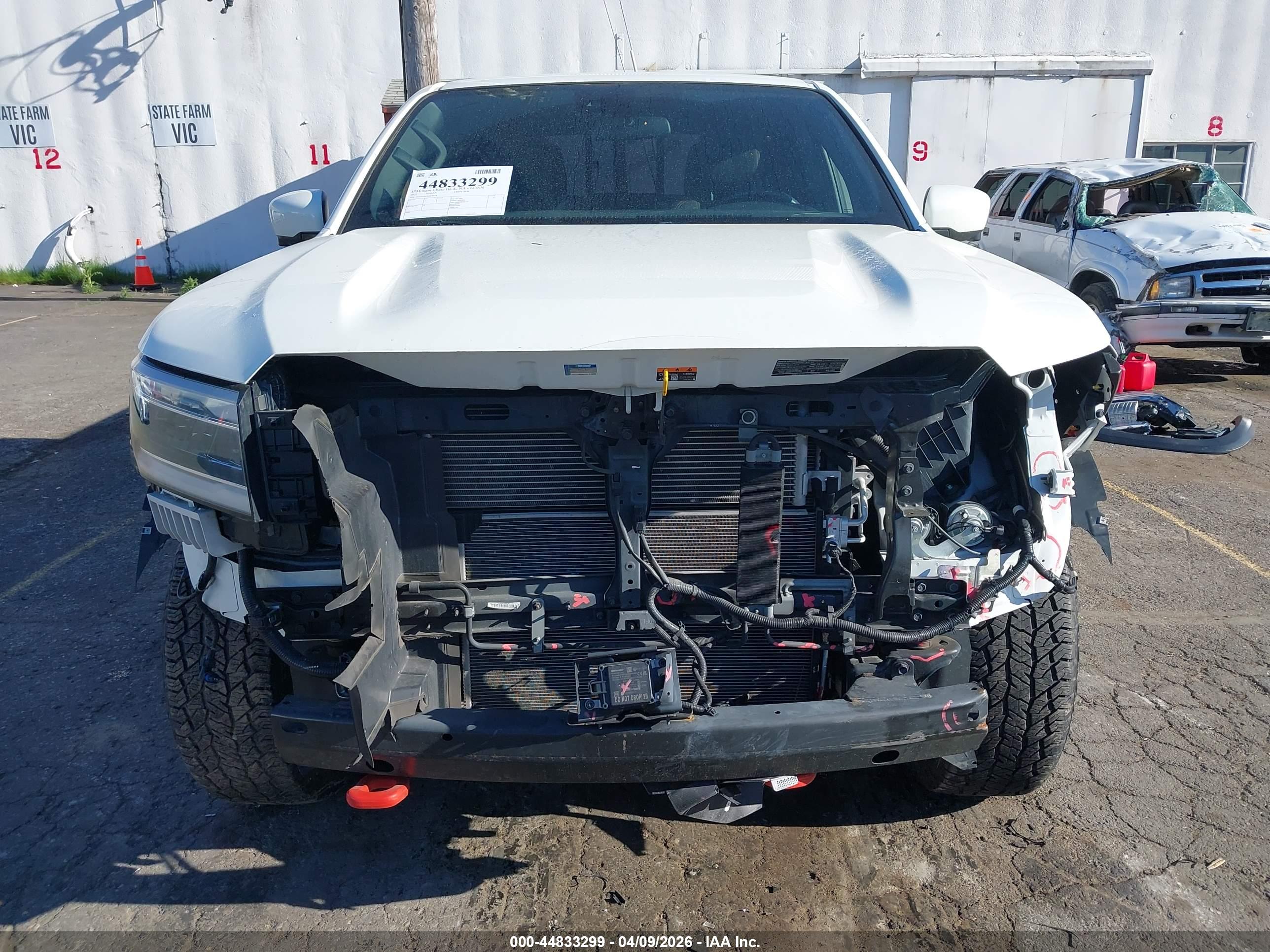 NISSAN FRONTIER image 6