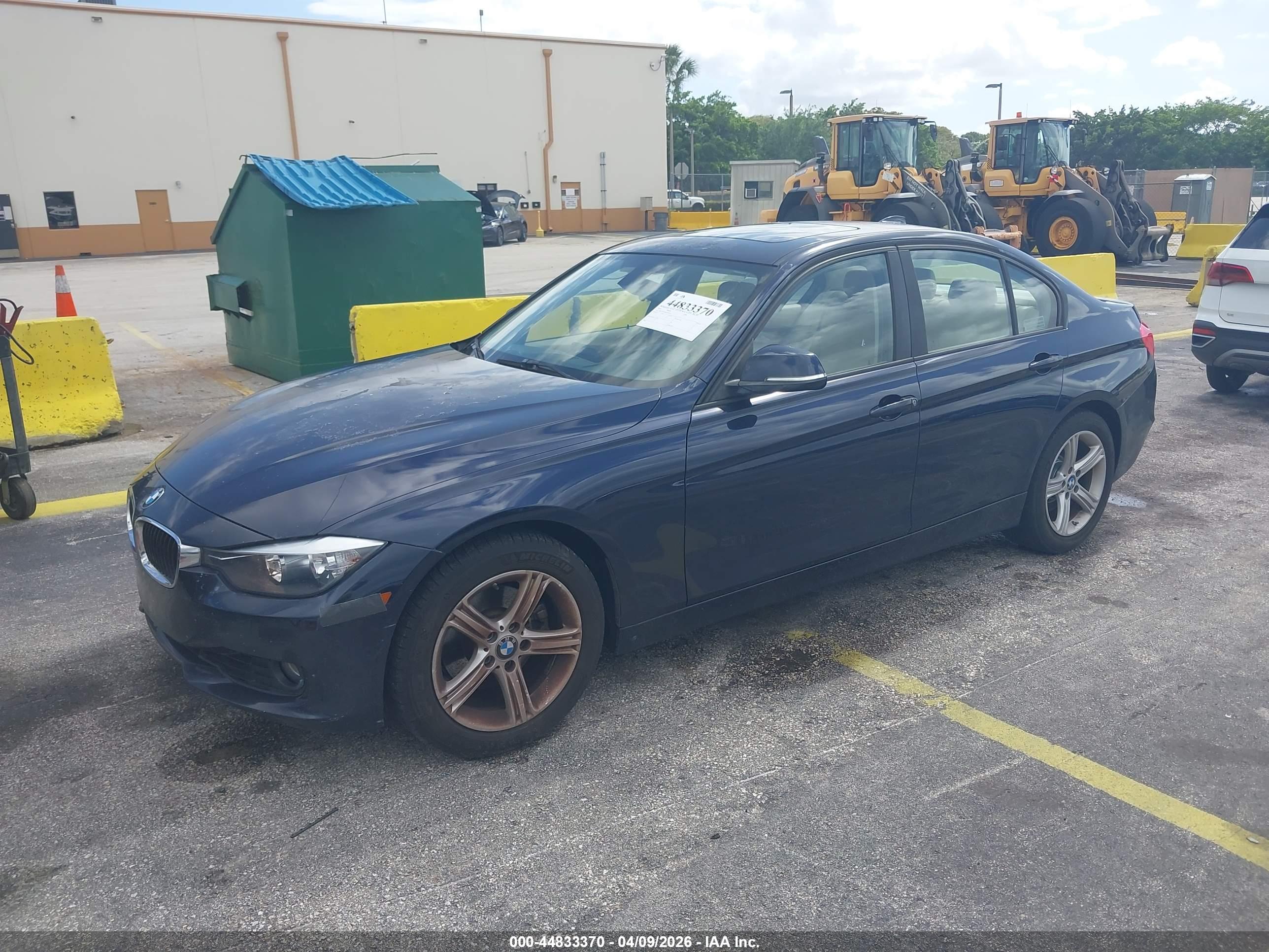 BMW 328I image 2