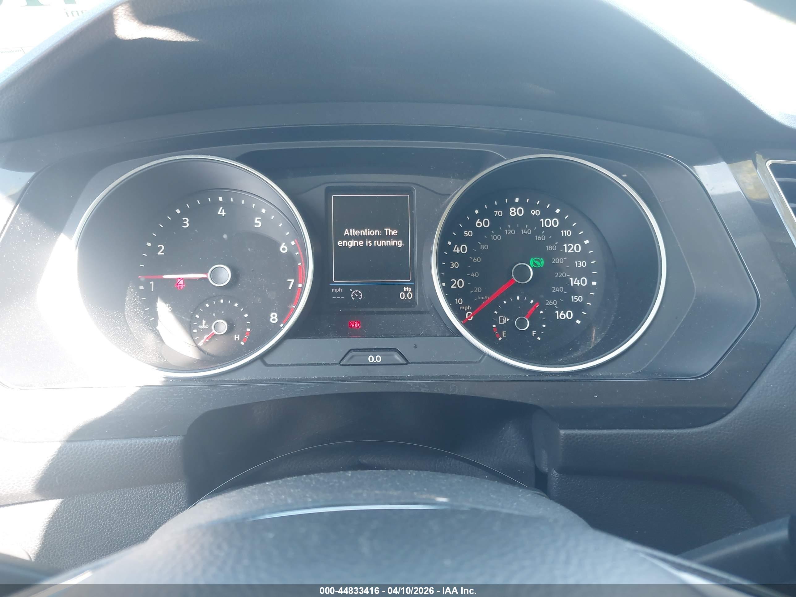 VOLKSWAGEN TIGUAN image 7