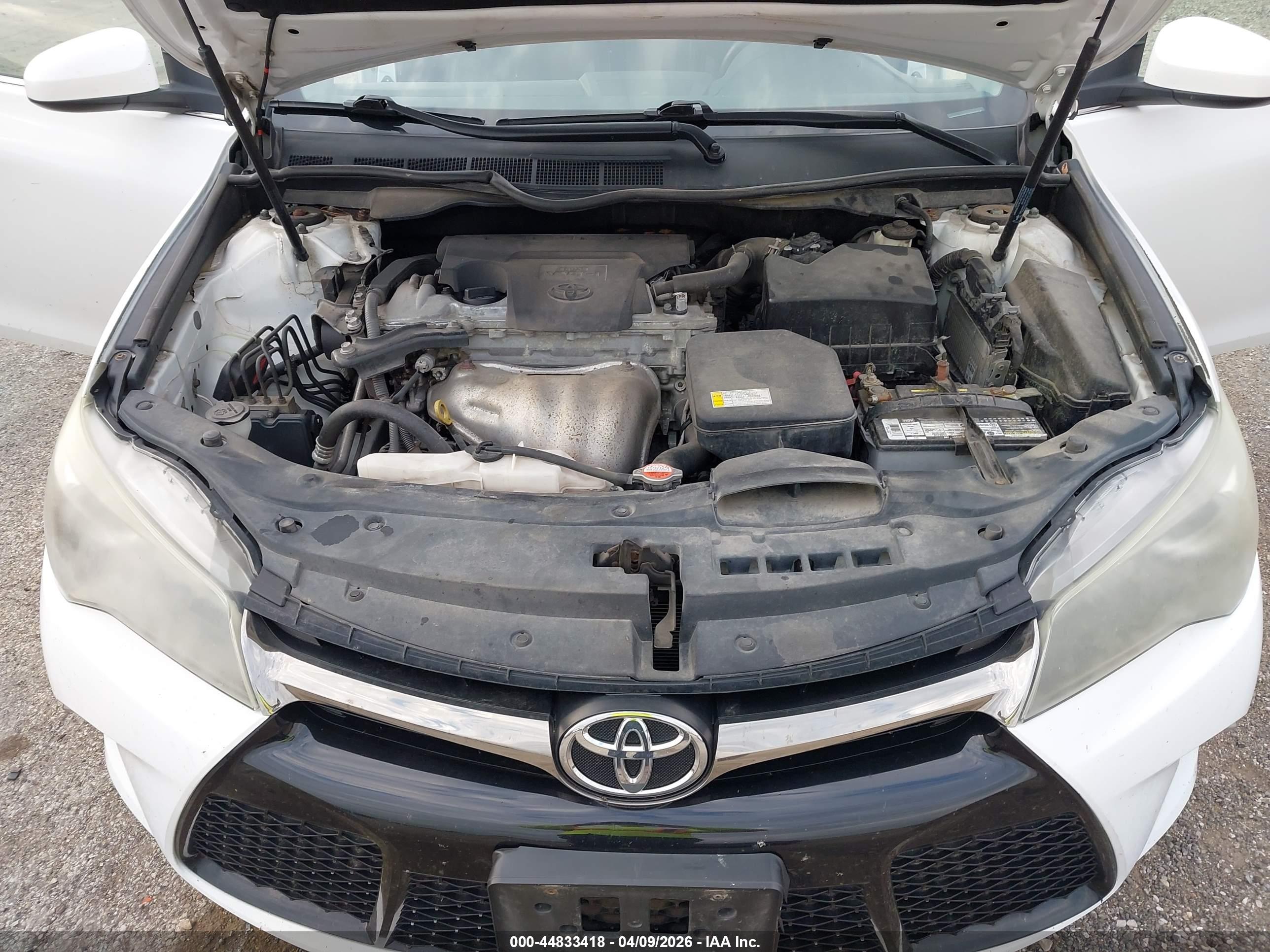 TOYOTA CAMRY image 10