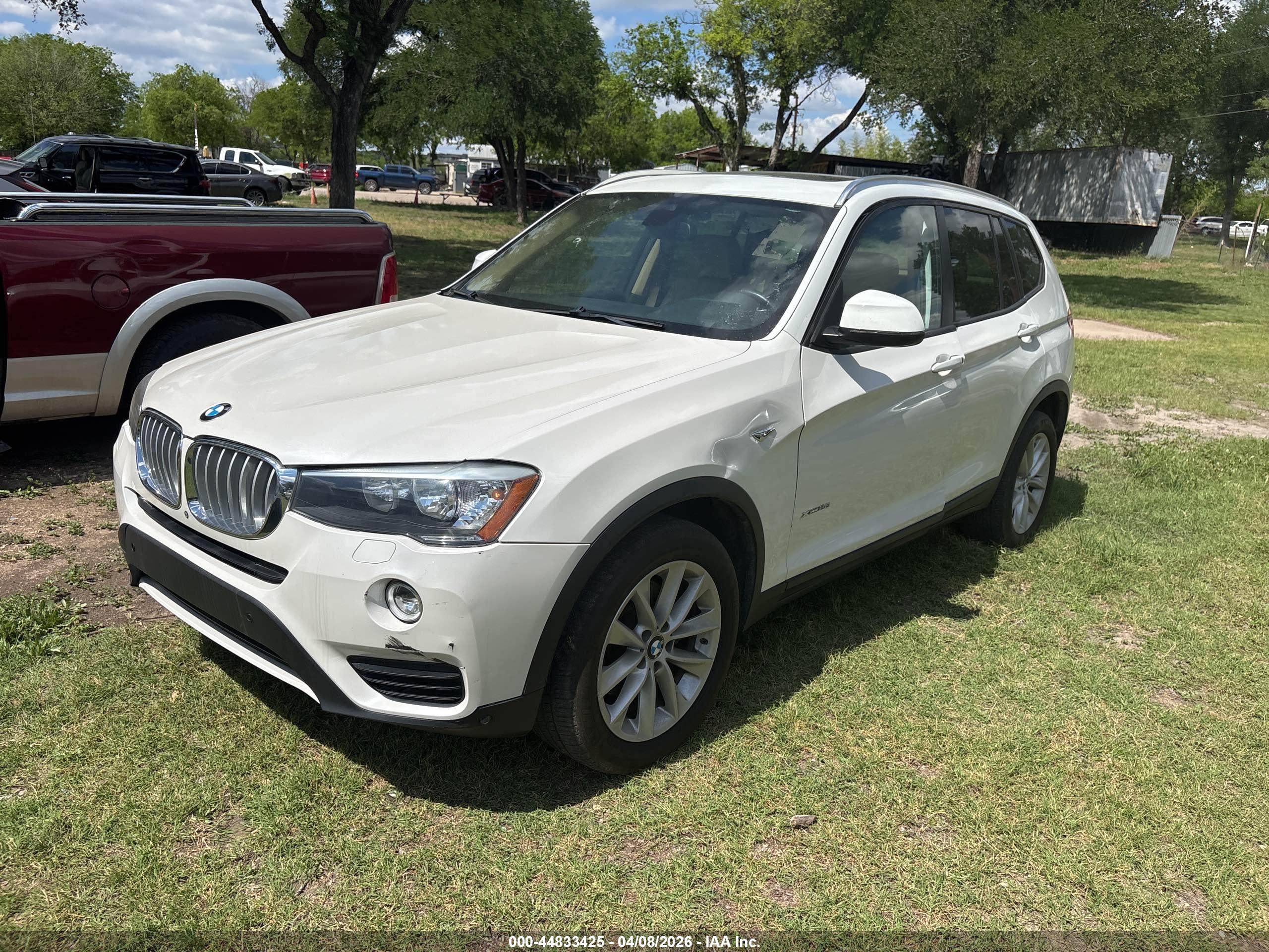 BMW X3 image 2