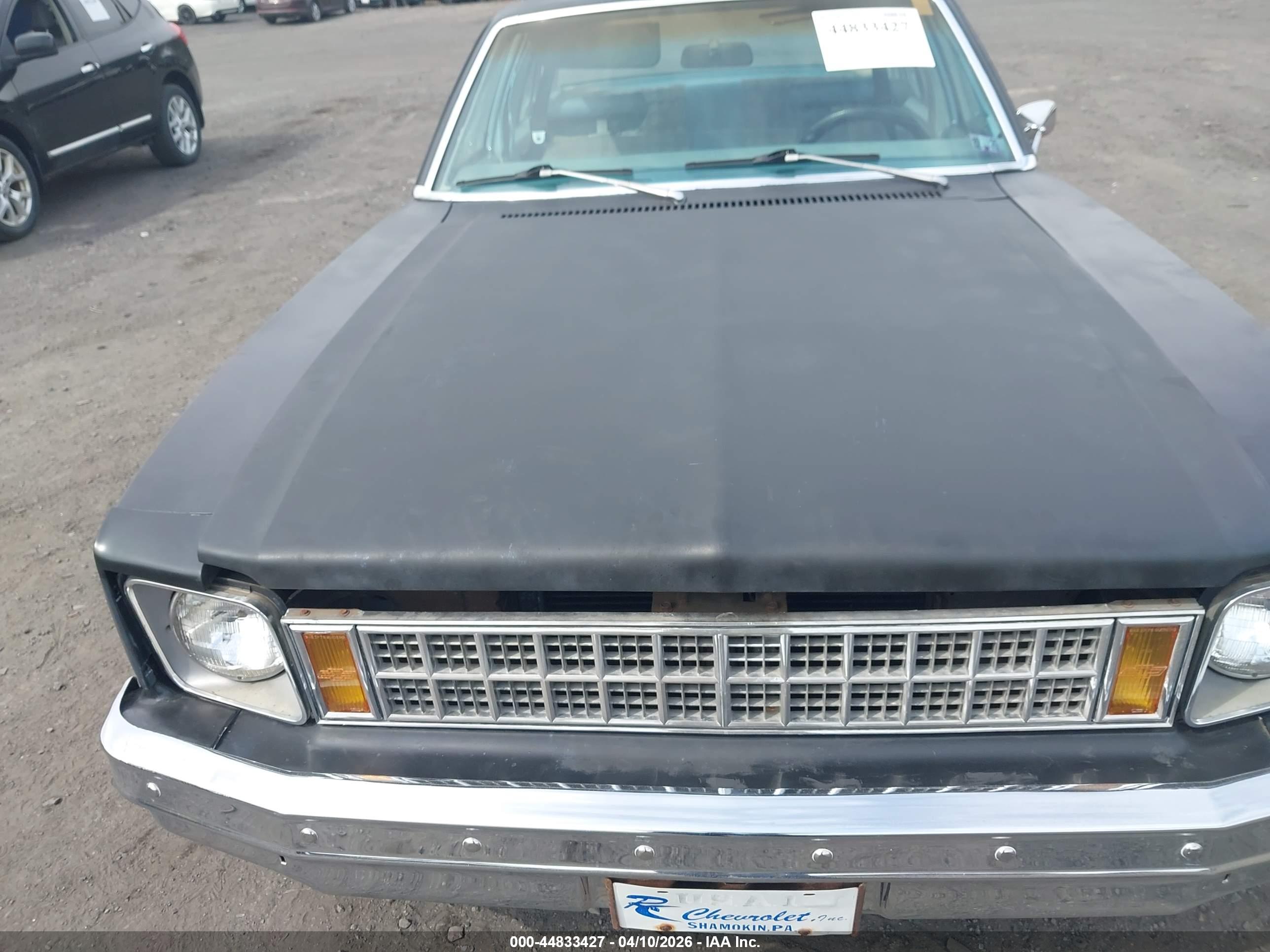 CHEVROLET NOVA image 6