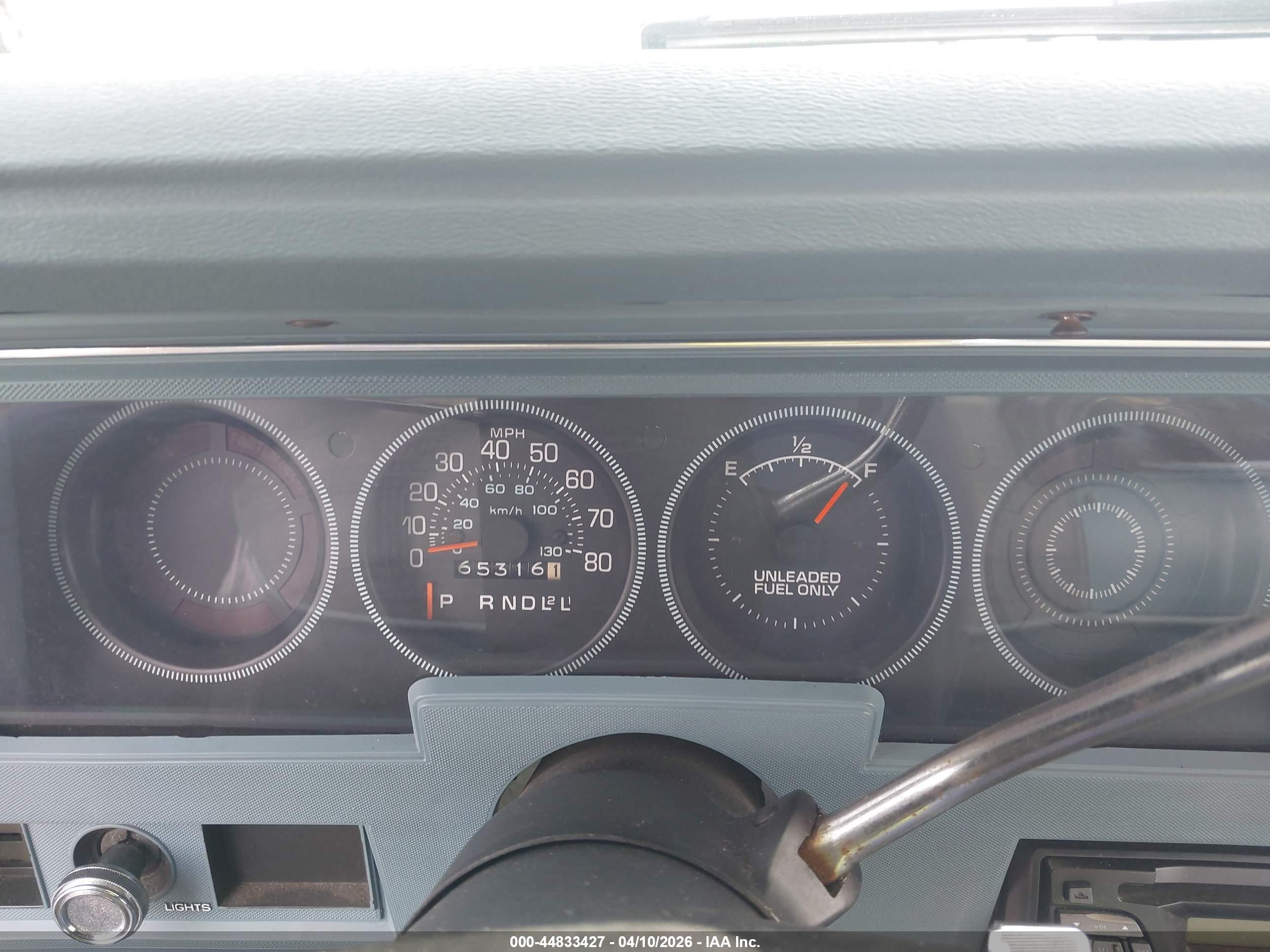 CHEVROLET NOVA image 7