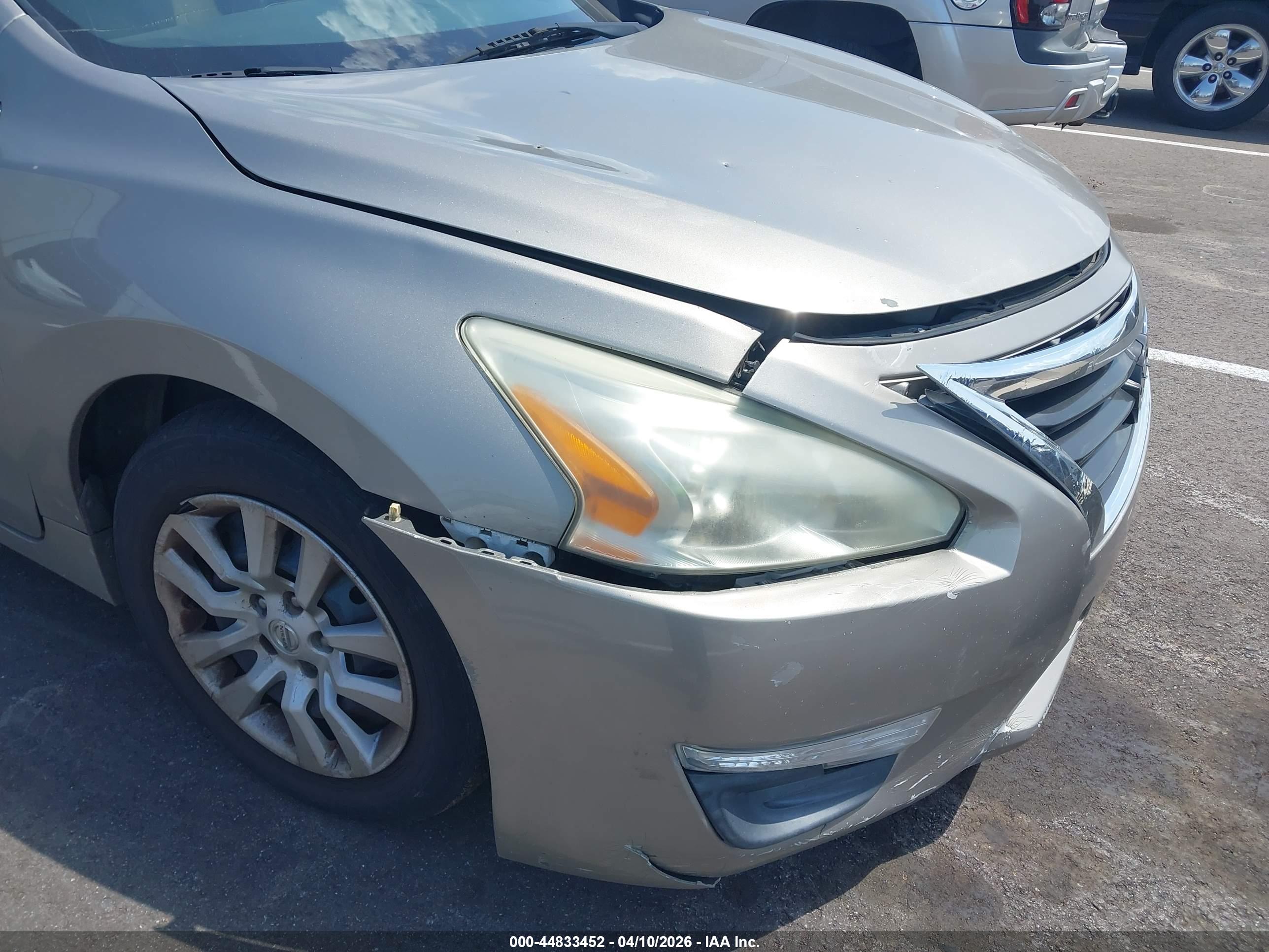 NISSAN ALTIMA image 6