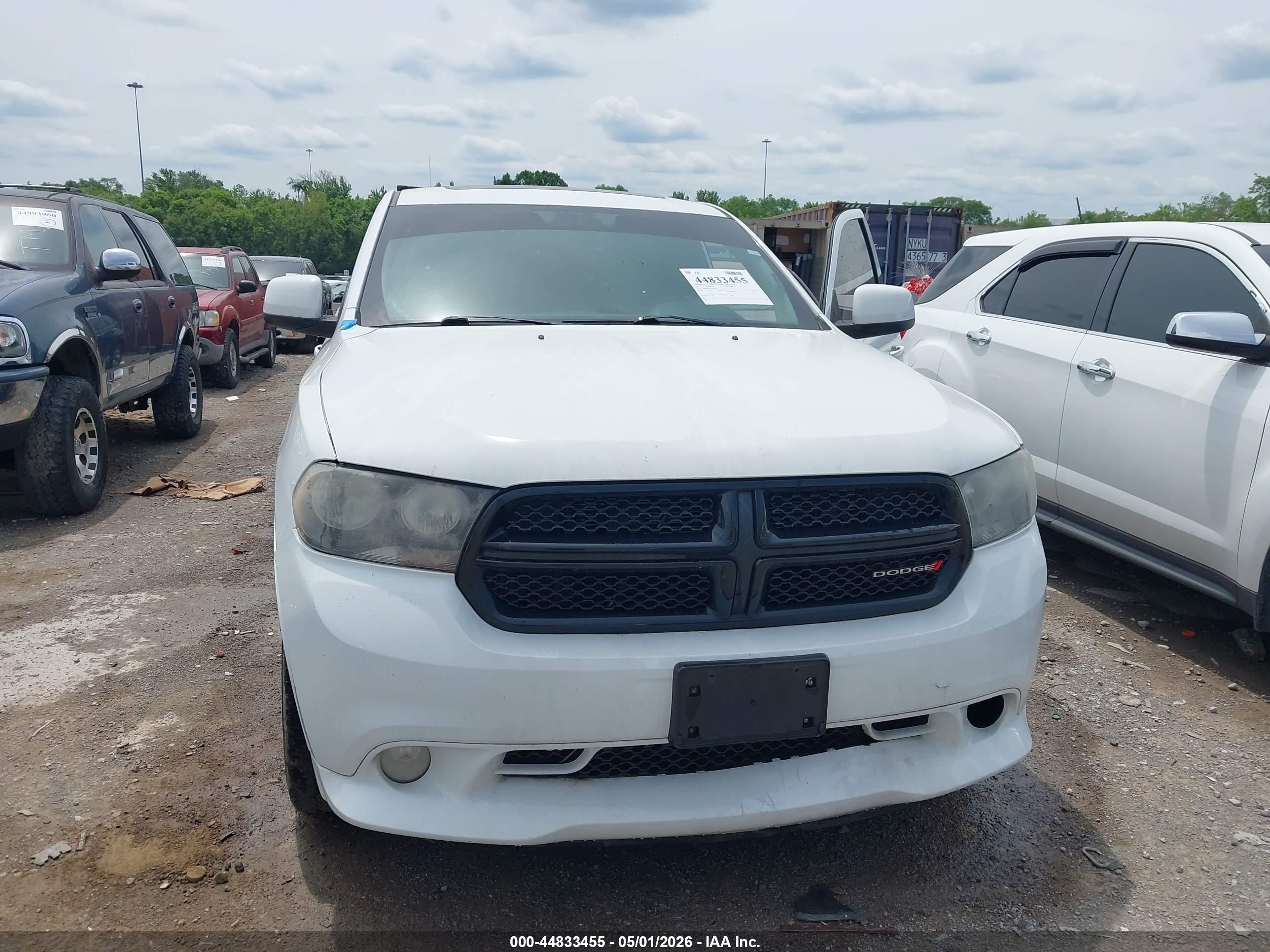 DODGE DURANGO image 6