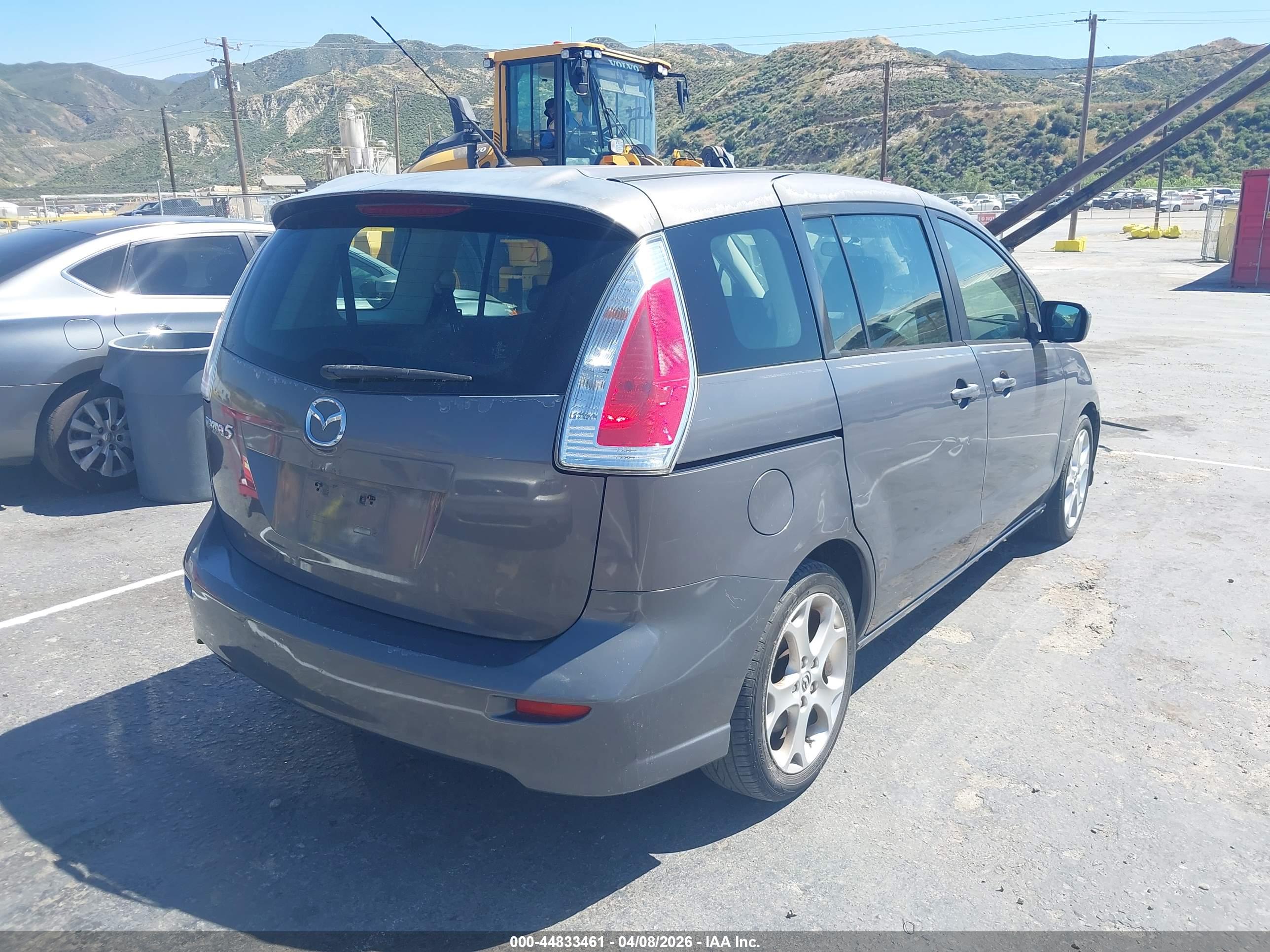MAZDA MAZDA5 image 4