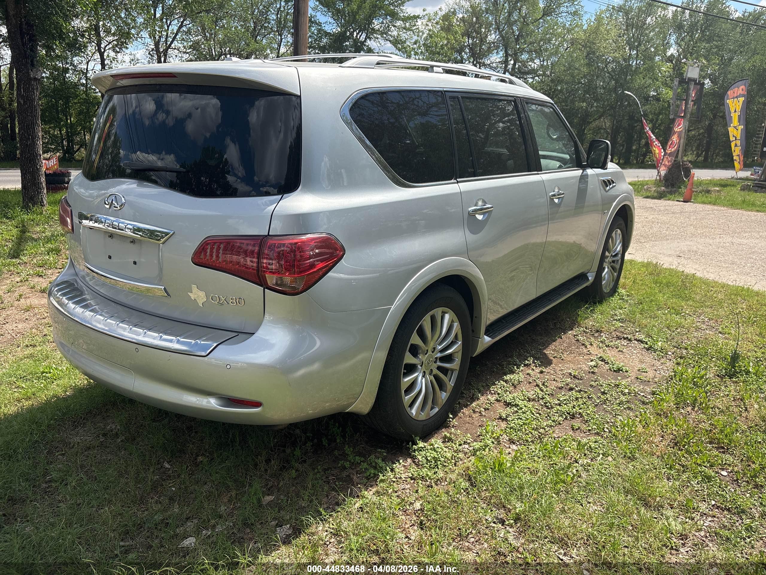 INFINITI QX80 image 4