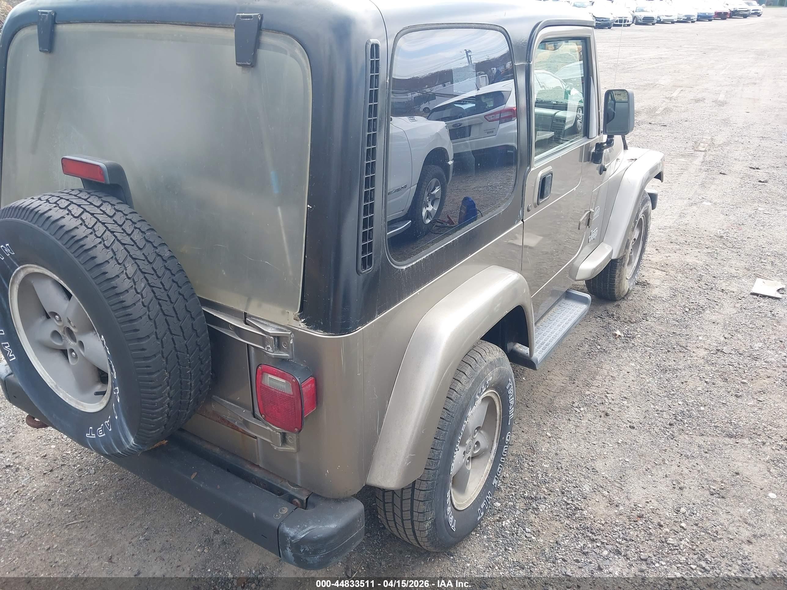JEEP WRANGLER image 4