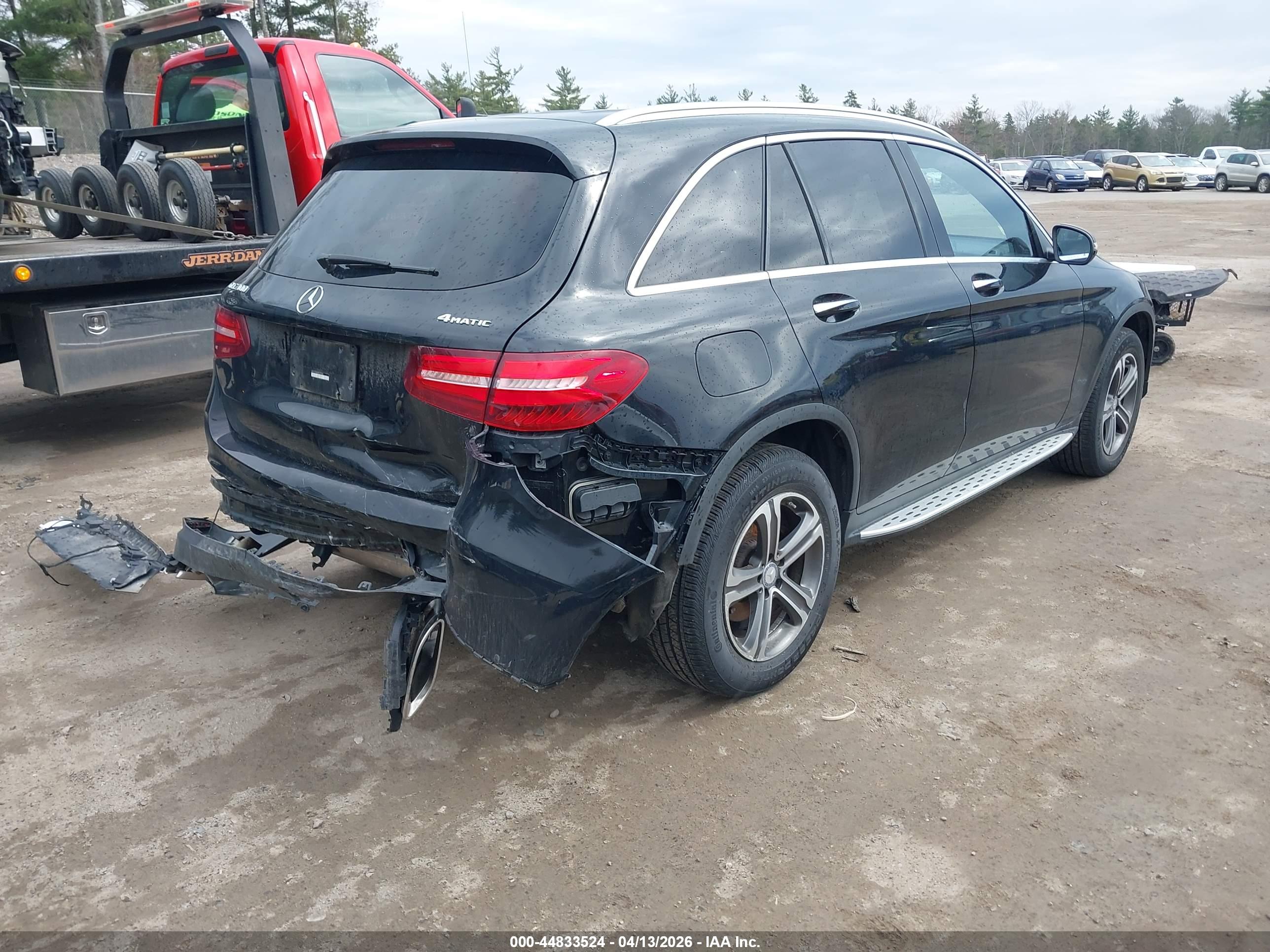 MERCEDES-BENZ GLC image 4