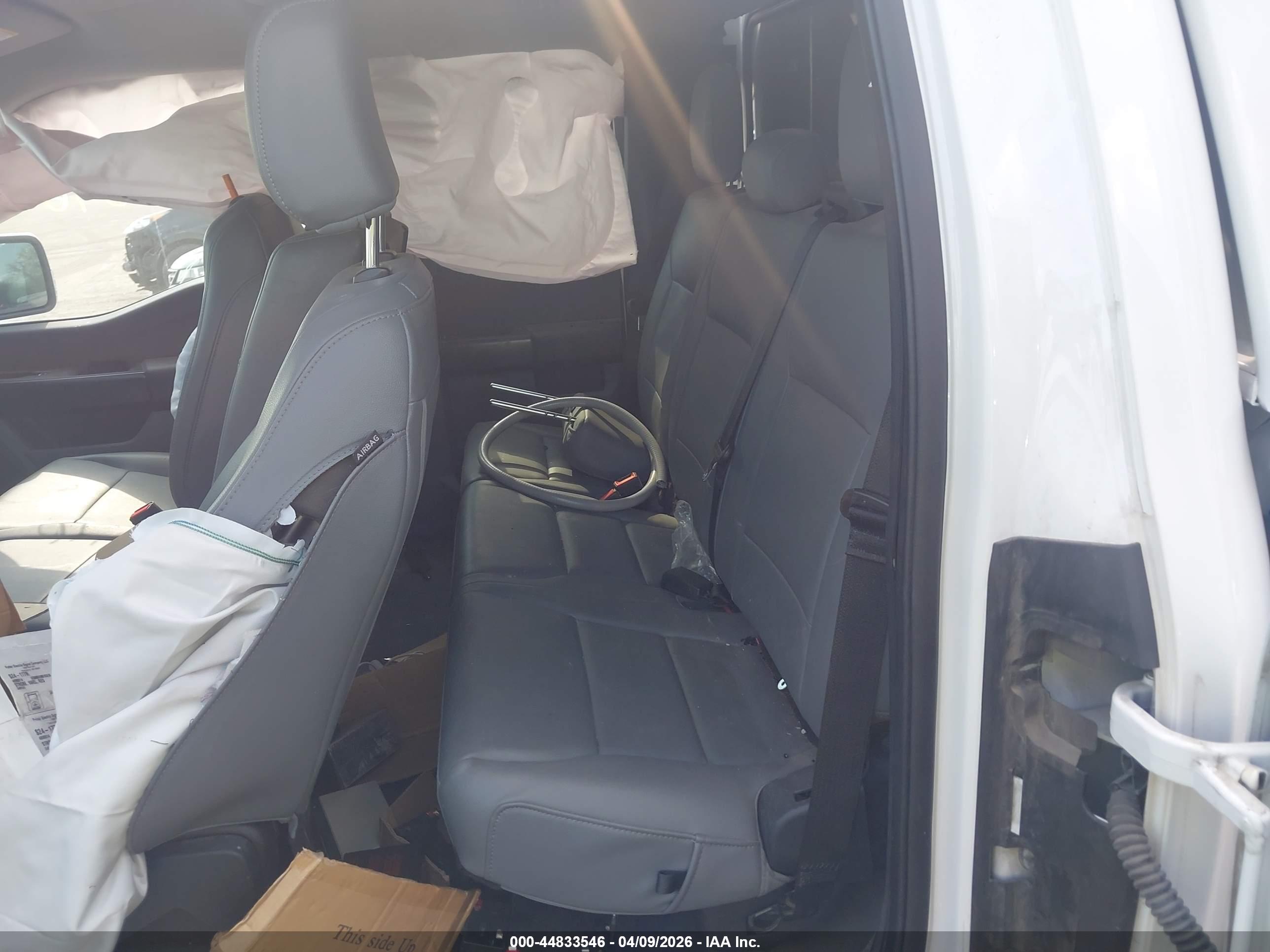 FORD F-150 image 8