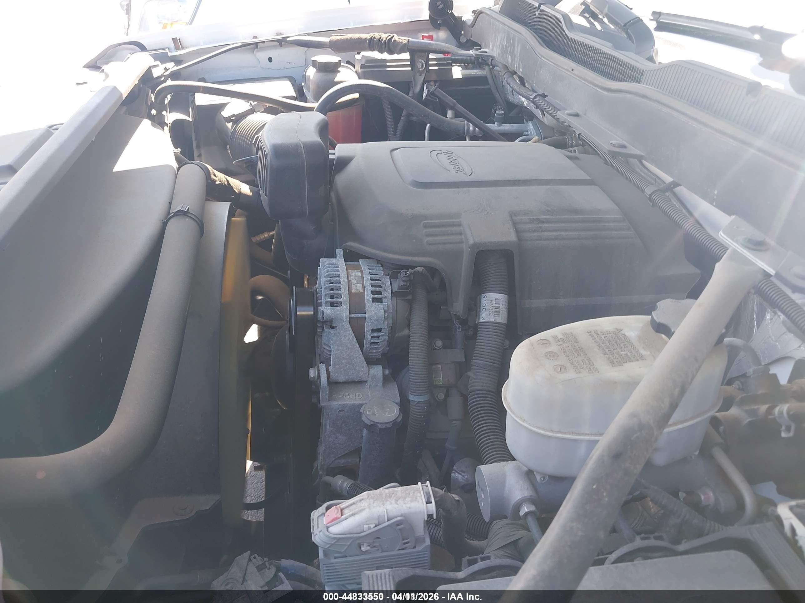 CHEVROLET SILVERADO image 10