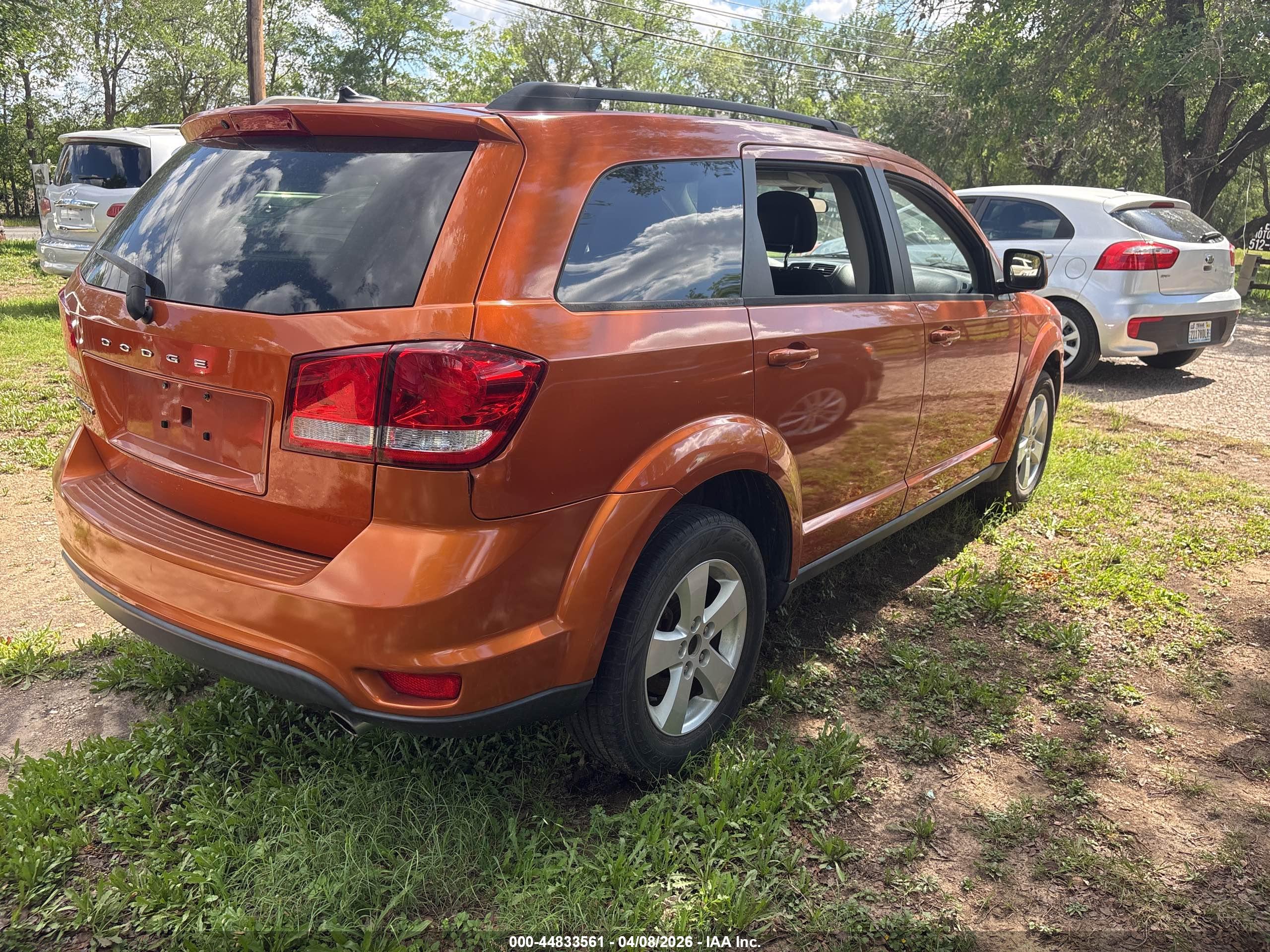 DODGE JOURNEY image 4