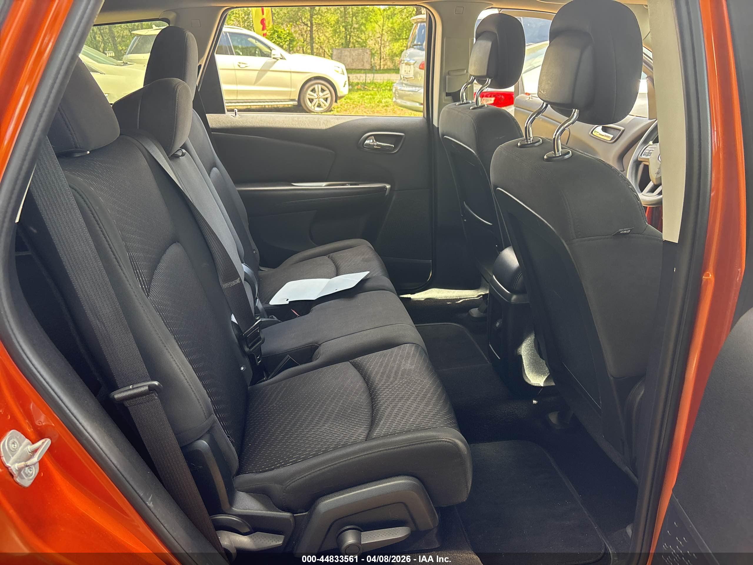 DODGE JOURNEY image 8