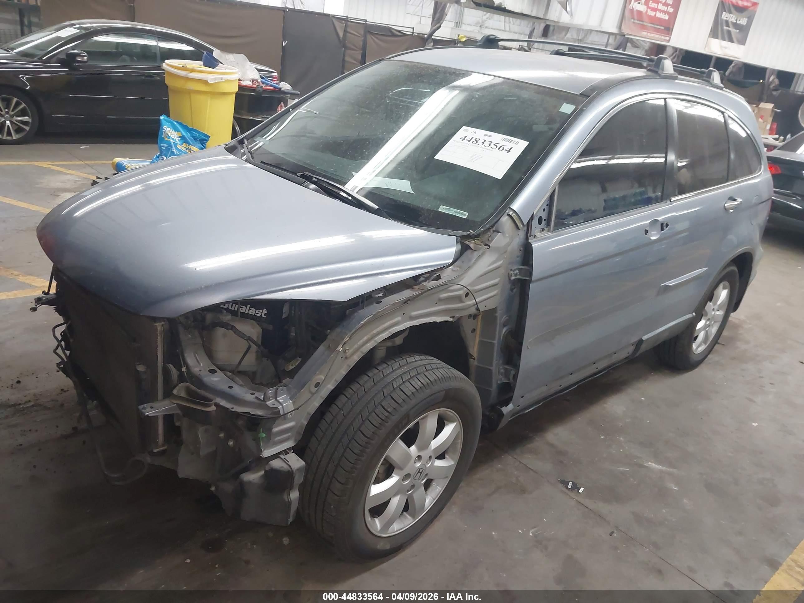 HONDA CR-V image 2