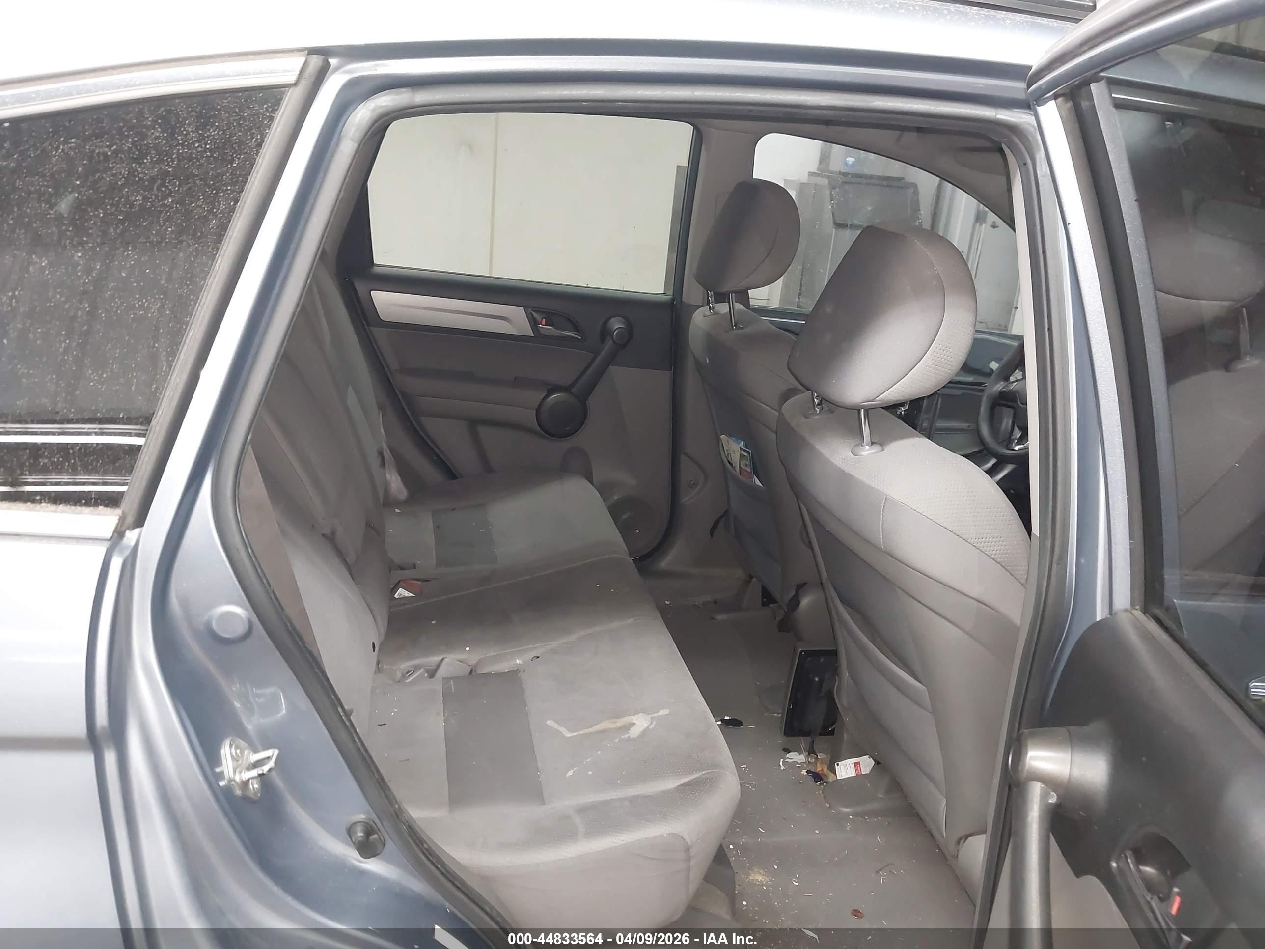 HONDA CR-V image 8
