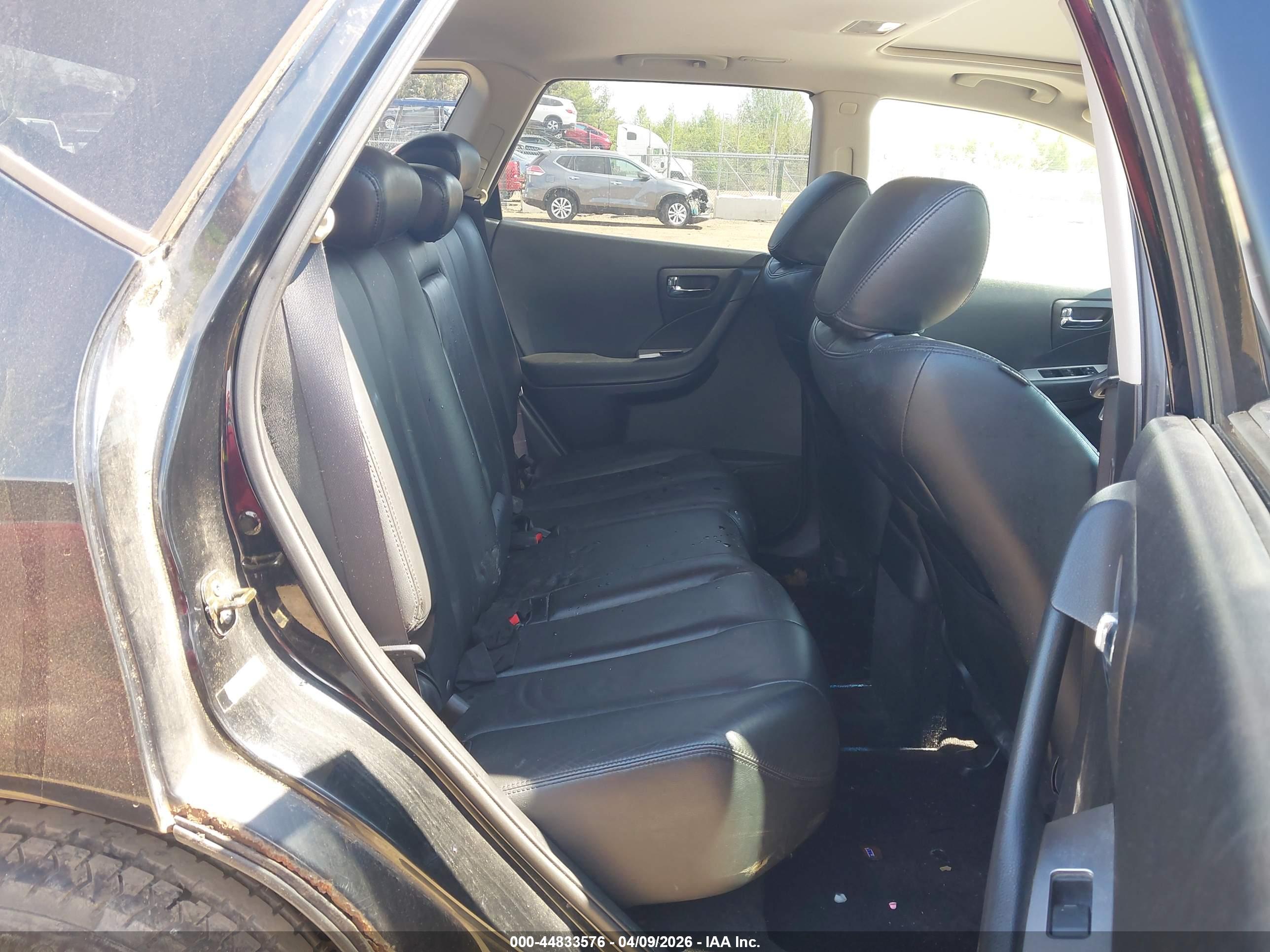 NISSAN MURANO image 8
